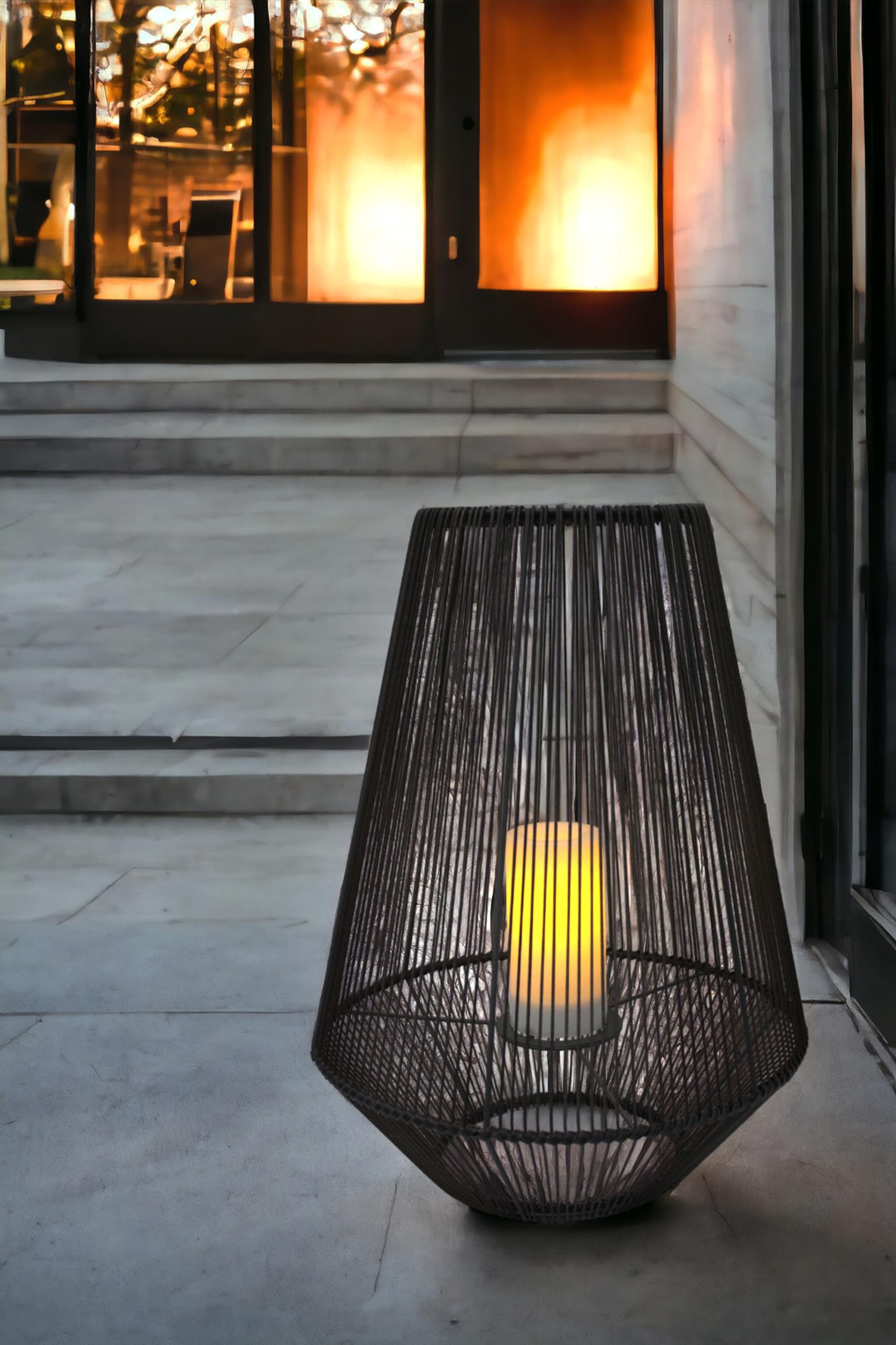LED Solarleuchte Laterne mit Solar LED Kerze Rattan Optik Windlicht (51 x 37,5 cm)
