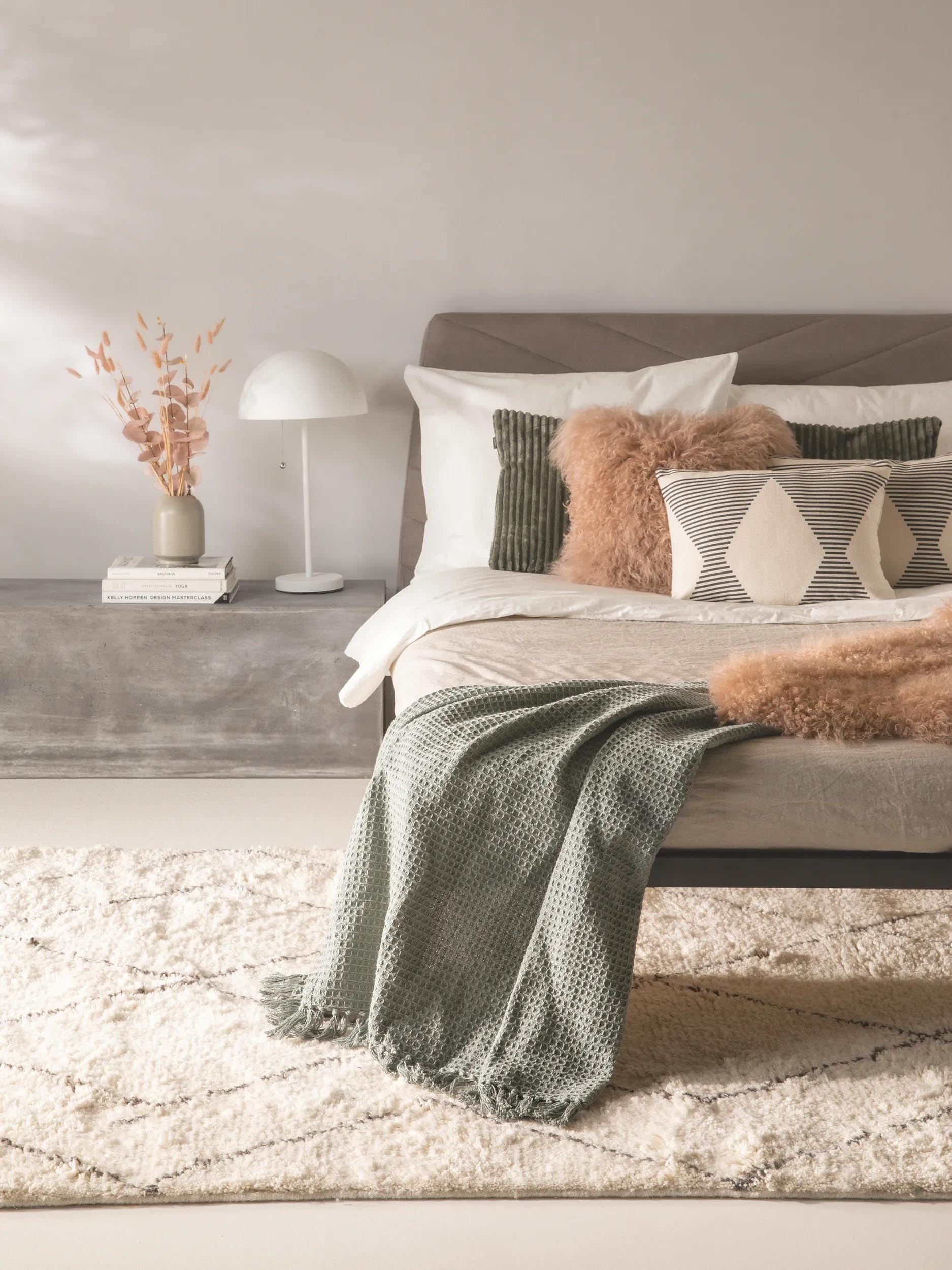 benuta Finest Handgeknüpfter Wollteppich Beppo - Beige 200x300 cm - 100% Wolle handgeknüpft - Rechteckig & im Style: Berber, Geometrisch, Traditionell, Hygge & Cozy, Minimalistisch, Natural