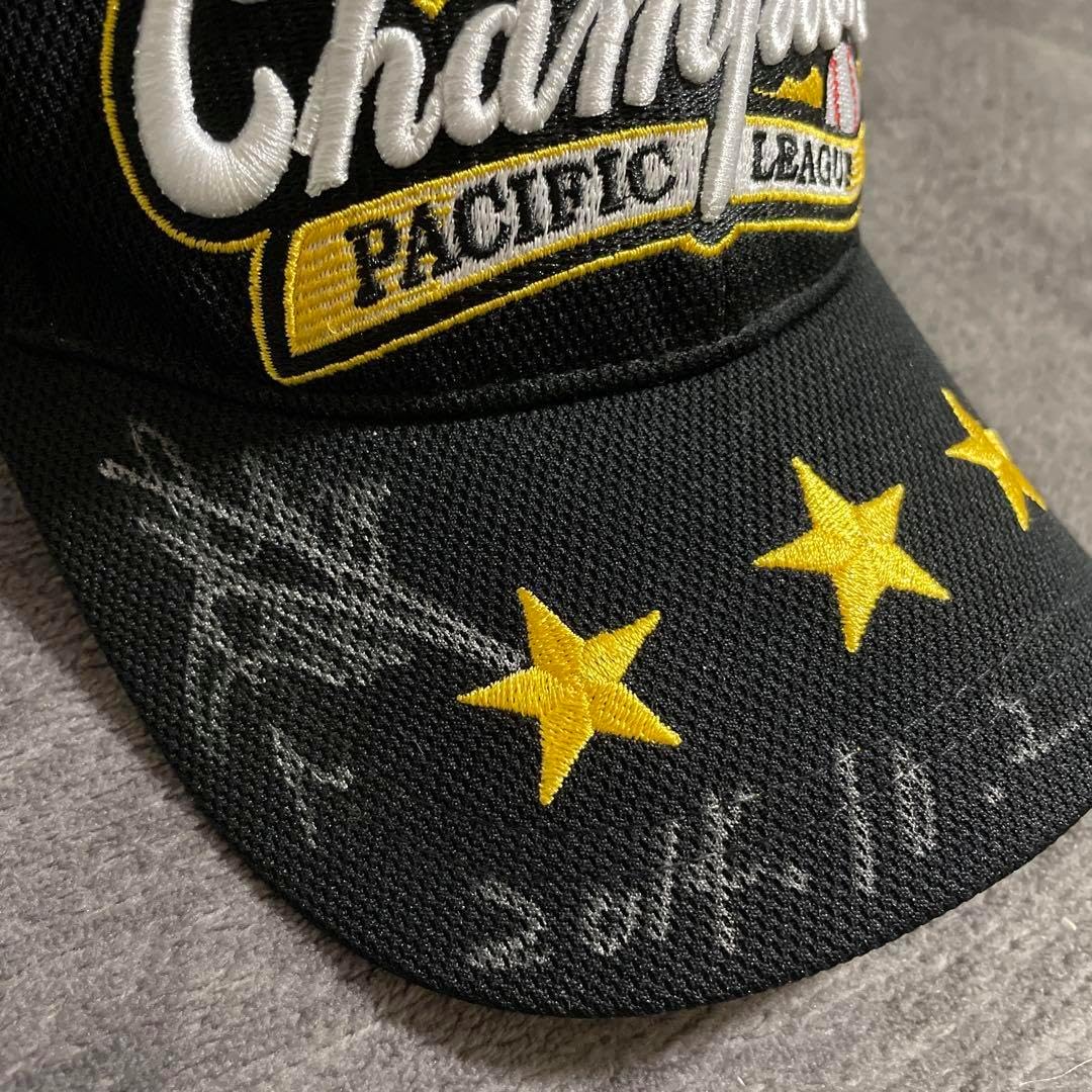 福岡ソフトバンクホークス 今宮選手サイン入りキャップ