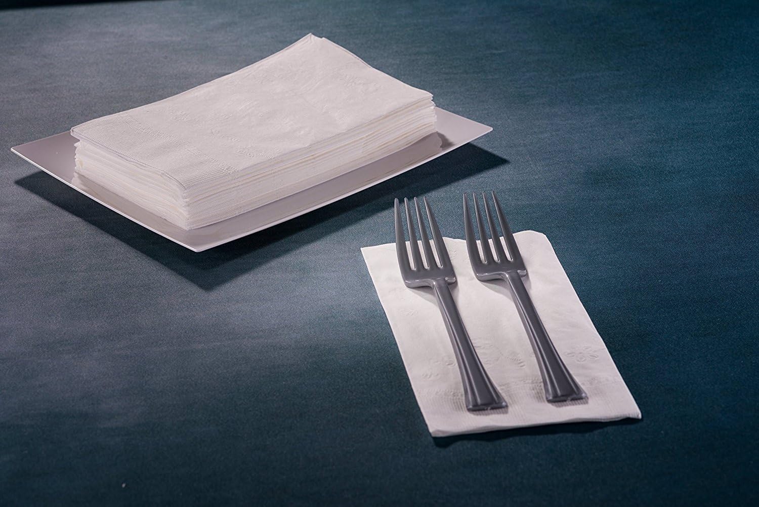 Kingzak White Dinner 16.5"X15" | Eight Fold | 2-Ply | Pack of 200 Napkin, 200 Count : Health & Household
