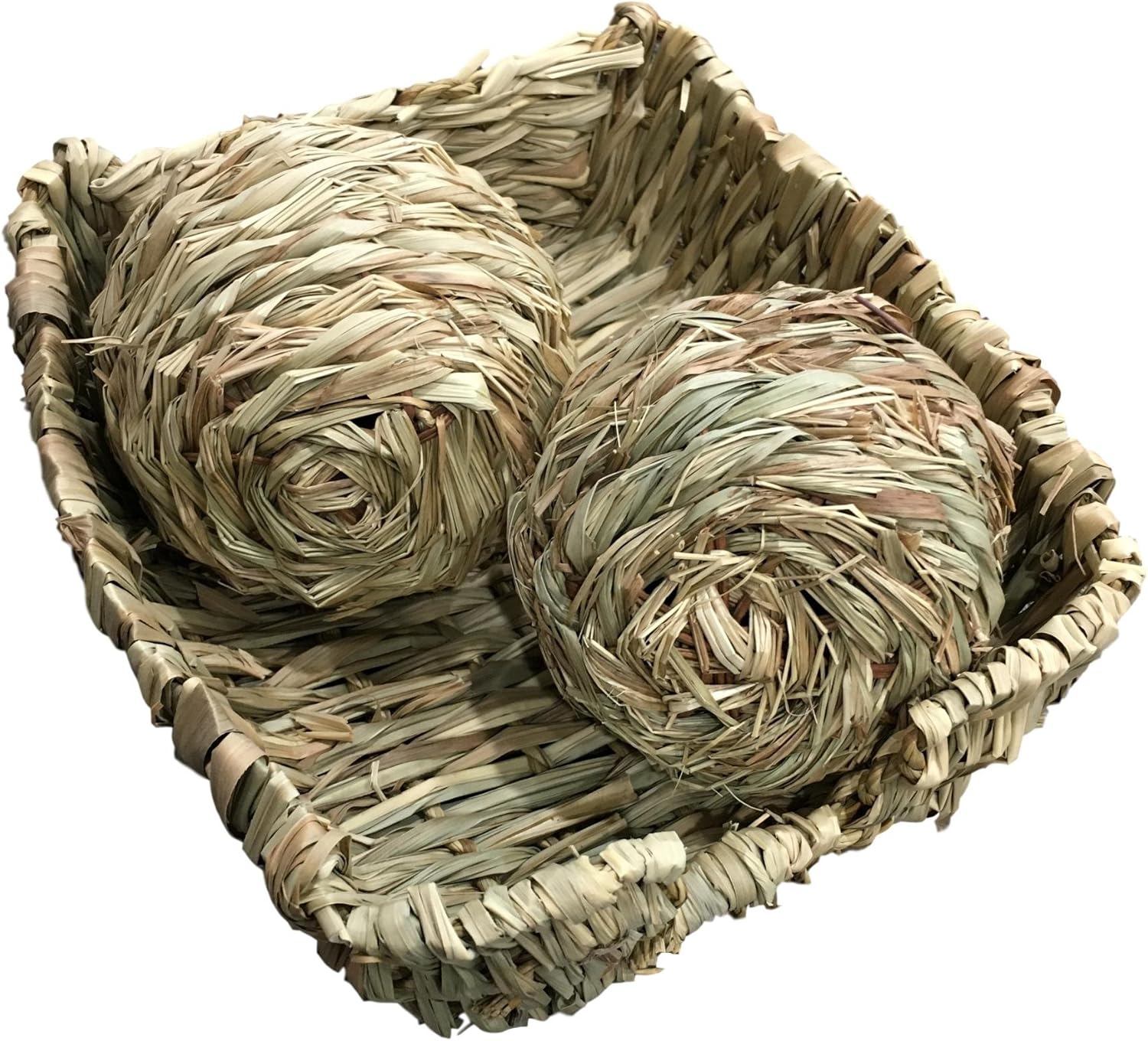 Peter's Woven Grass Pet Bed and Toys (Woven Grass Bed with