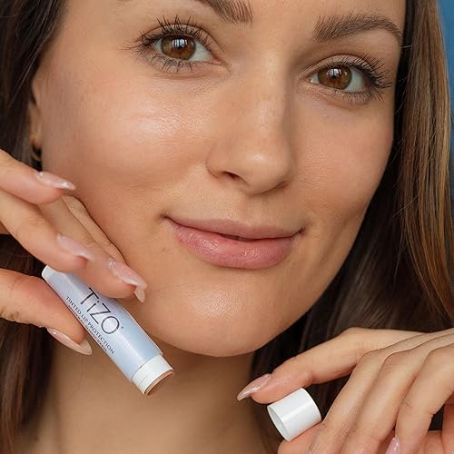 Miniatura 3 de TiZO Protección de labios Tintado Protector solar de amplio espectro Protección UVA/UVB Para todo tipo de piel Dióxido de titanio y óxido