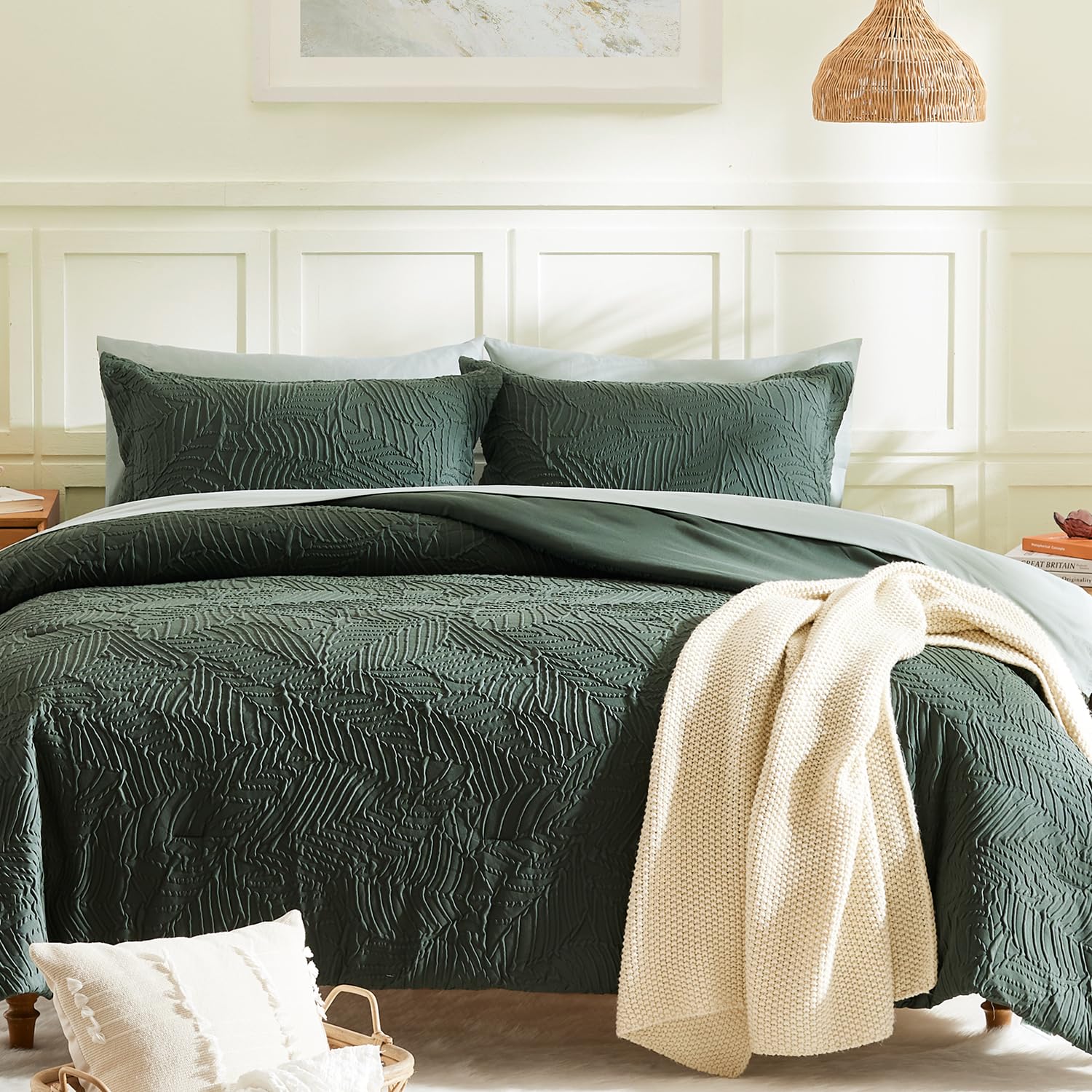 Geniospin King Size Comforter Set - 7 Pieces Dark Green Textured King Bedding Sets with Comforter, Sheets, Pillowcases & Shams，All Season Green Bedding