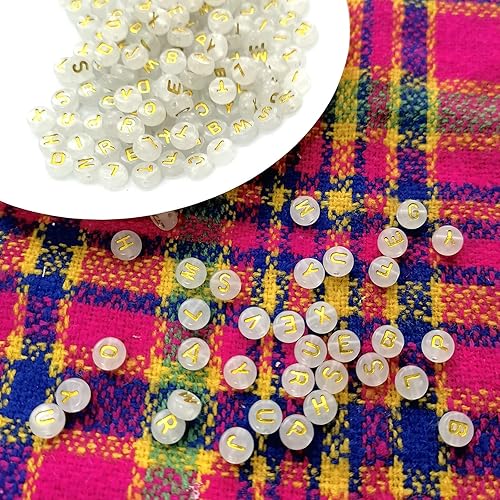 Vista 84 de Amaney - 1200 cuentas de letras de la A a la Z de 0.157 x 0.276 in, cuentas redondas blancas del alfabeto acrílico, incluye 100 cuentas de corazón
