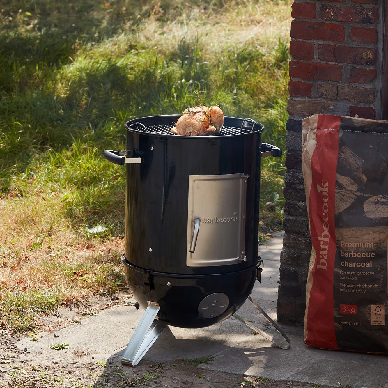 Barbecook Oskar M 3-in-1 smoker, affumicatore, barbecue e braciere per affumicatura a caldo e a freddo, smalto nero, griglia 44cm, 61X54X112cm