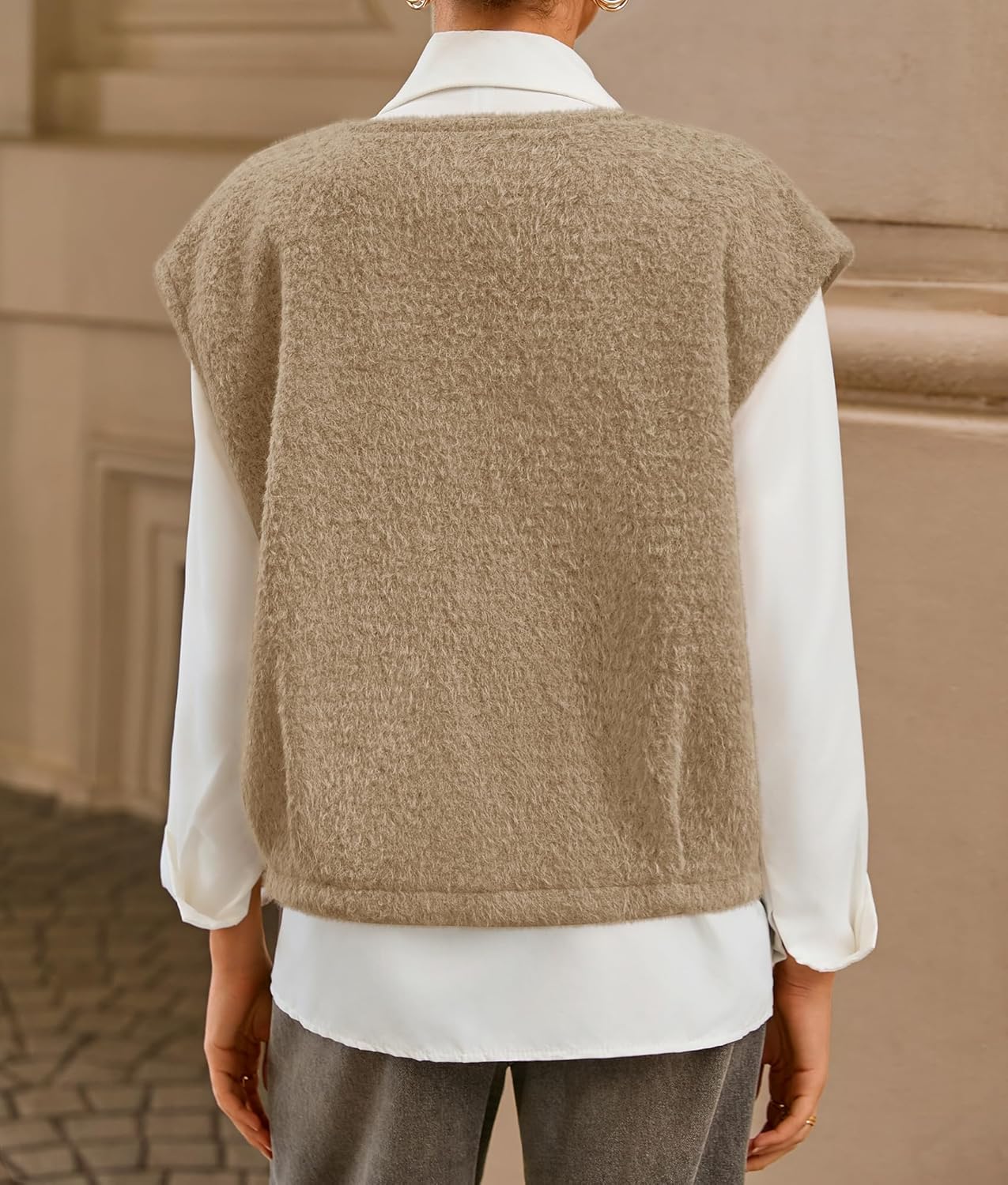 MEROKEETY Women's Sleeveless Sherpa Lined Vest 2026 Oversized Outerwear with Pockets - Image 4