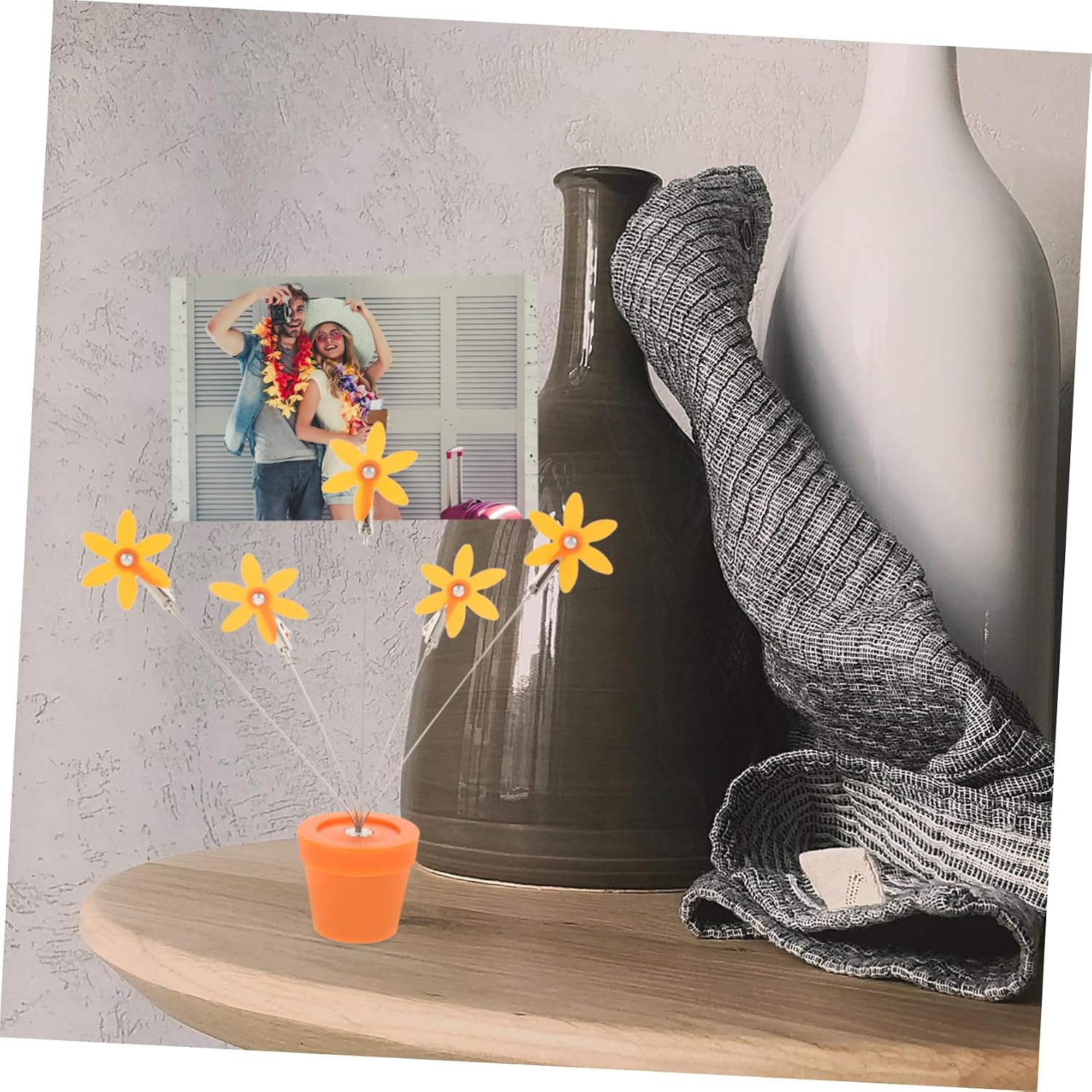 Levemolo Creative Flowerpot Photo Holder Plastic Photo Clip Desk Decor Lasting Use