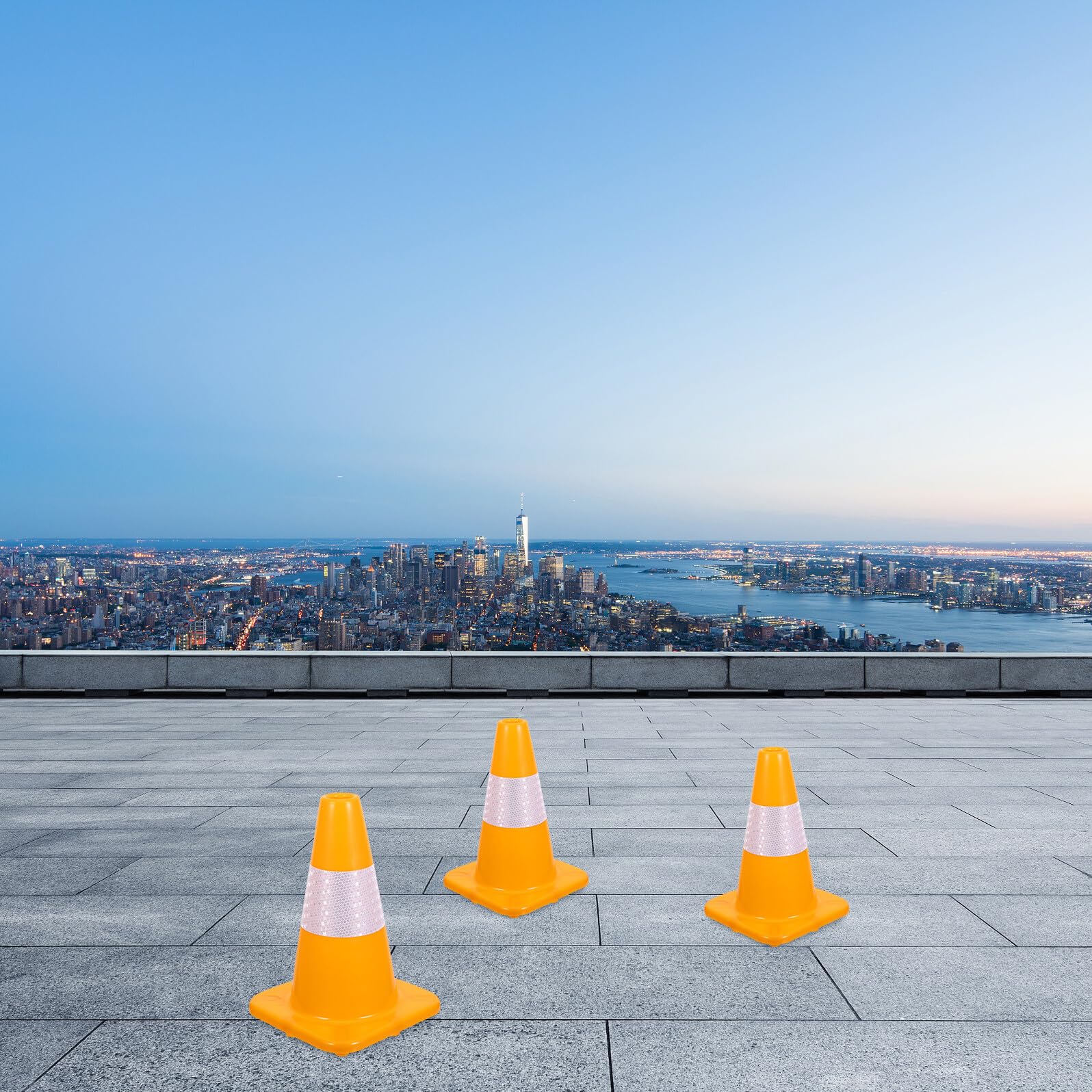 3pièces Cônes de Signalisation pour Parking Panneaux de Signalisation de Chantier Cônes de Stationnement Urgence pour Sol Mouillé avec Bande Réfléchissante Jaune