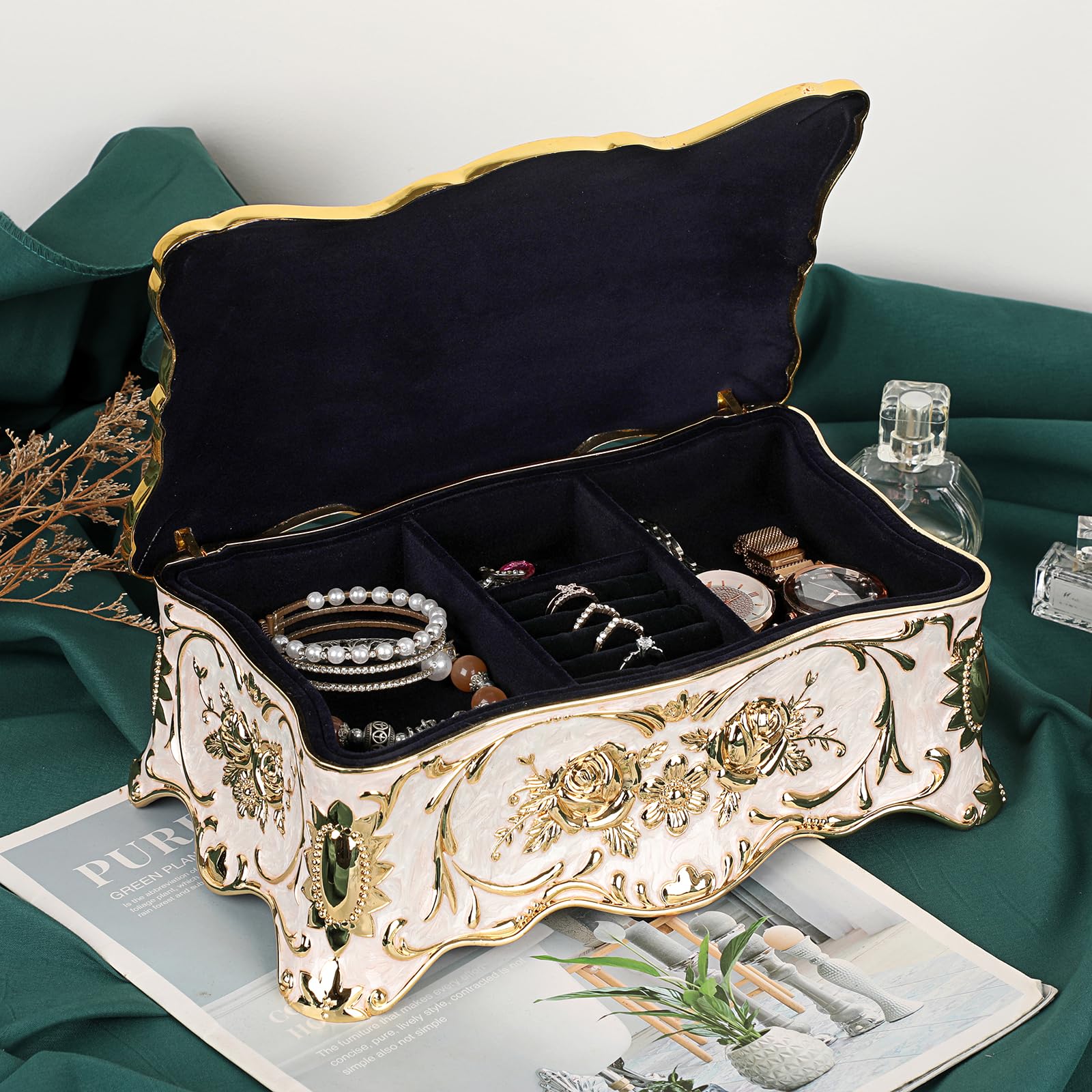 IGNPION Vintage-Schmuck-Aufbewahrungsbox, dekorative Schmuckvitrine für Ringe, Halsketten, Ohrringe-Aufbewahrung, große Metall-Schmucksachen-Organizer-Box (Beige, XXL)