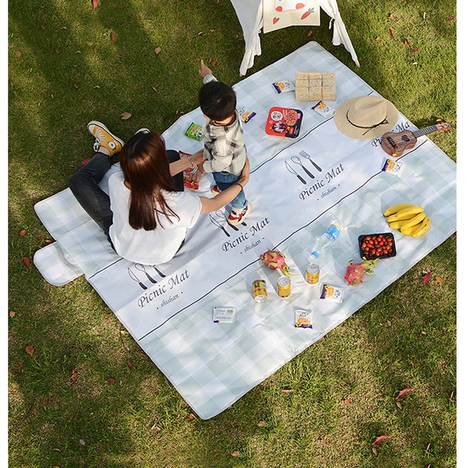 Couverture de Pique Niques, 150 x 200 cm, Natte de Plage Imperméable, Tapis Pique Niques Nappe Picnic pour Extérieur Camping Parc Cour (Color : Green White Grid)