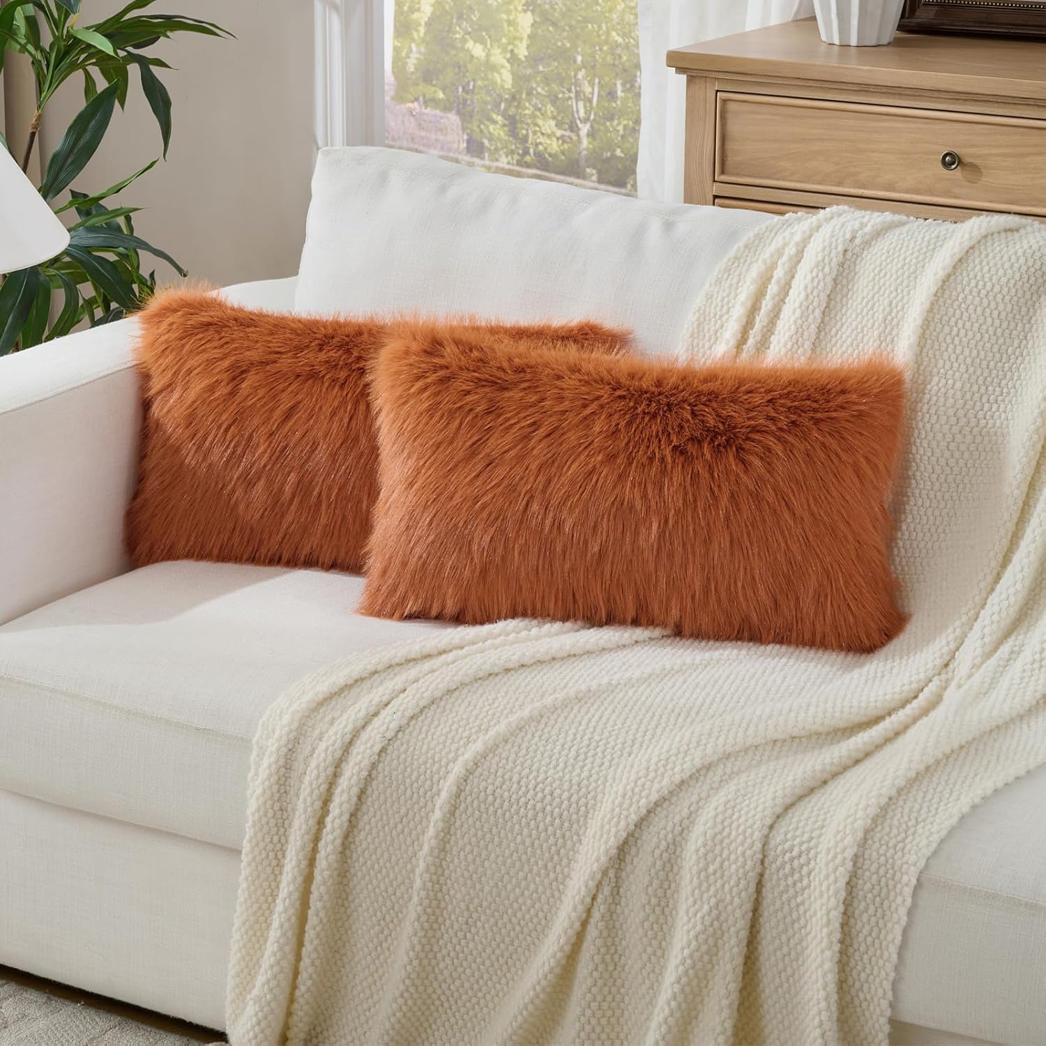 Set of 2 Decorative Throw Pillow Covers Luxury Fluffy Faux Fur Cozy Cushion Cover Pillowcase for Couch Sofa Bed Living Room Home Decor Burnt Orange-18 * 18inch