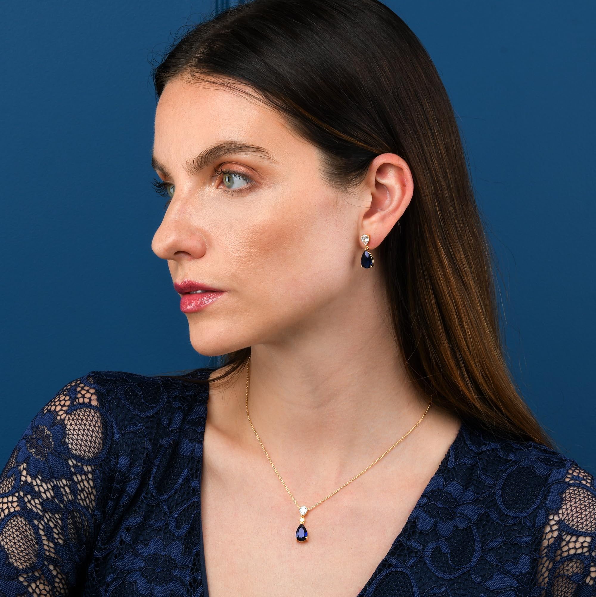 Diamond Treats Boucles d'Oreilles Pendantes en Poire pour Femme, Boucles d'Oreilles en Argent Sterling 925 avec Pierres de Couleur ou Blanches, Boucles d'Oreilles en Goutte avec Ecrin Cadeau