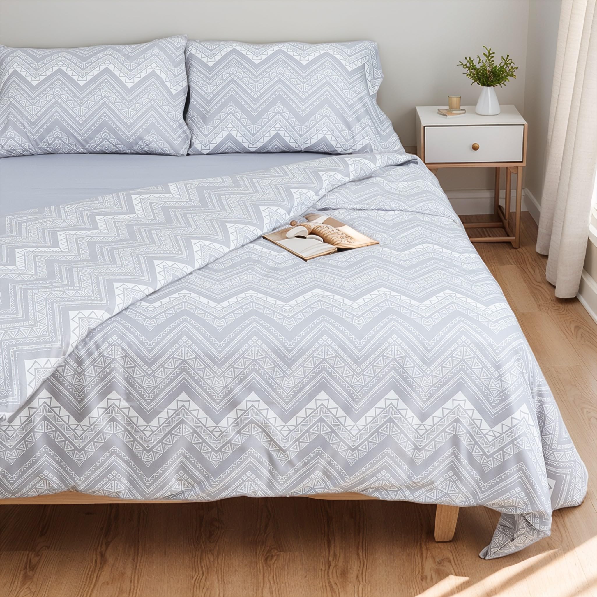 Etrexonline Juego de Funda Nórdica 4 Piezas Cama 150 Microfibra Suave Transpirable - 1 Funda Edredón 220x240 cm, 1 Bajera 150x200+30 cm y 2 Fundas de Almohada 50x75 cm (Pluma Azul) — view 18