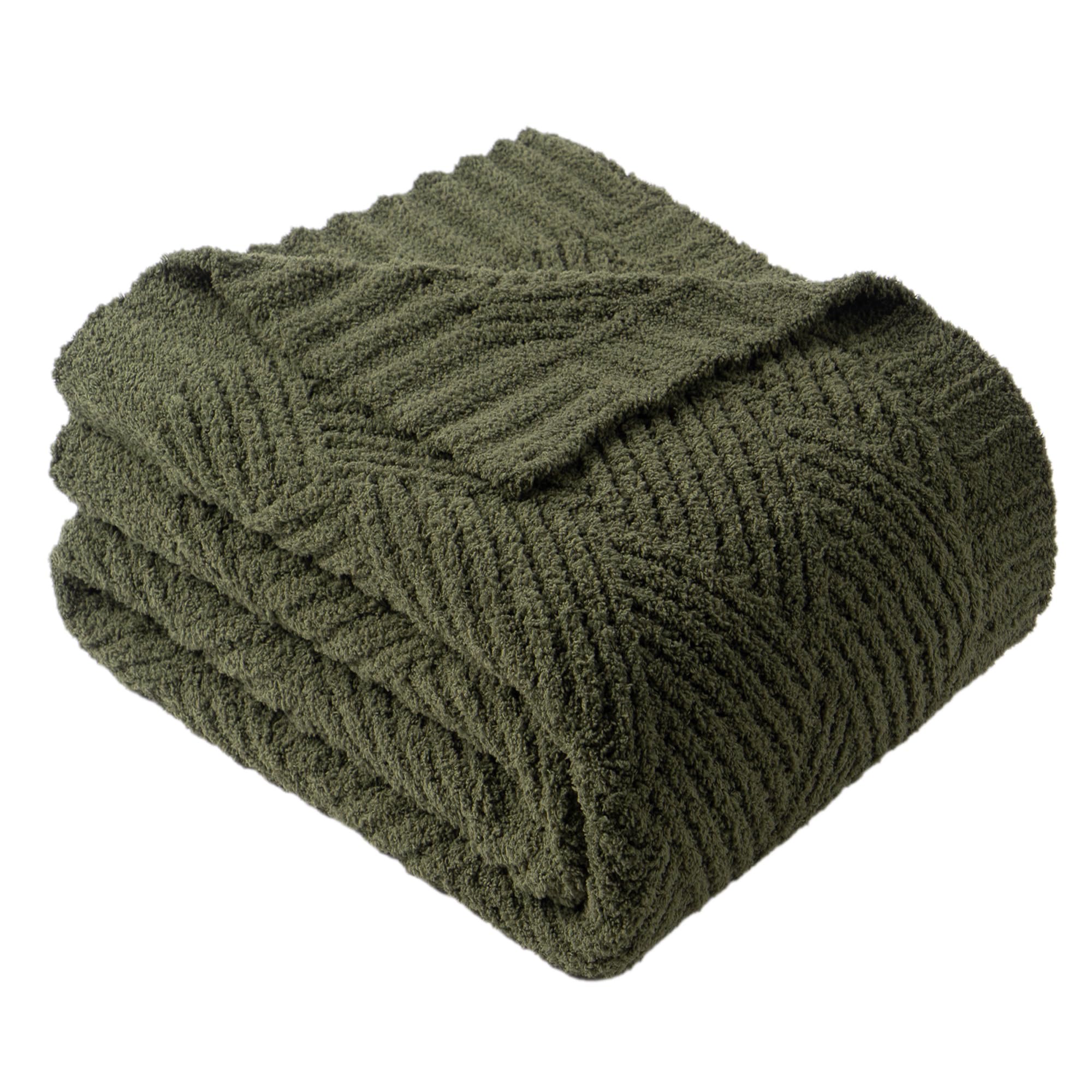 Battilo Olive Green Throw Blanket for Sofa Bed, 125x150cm Fleece Blankets