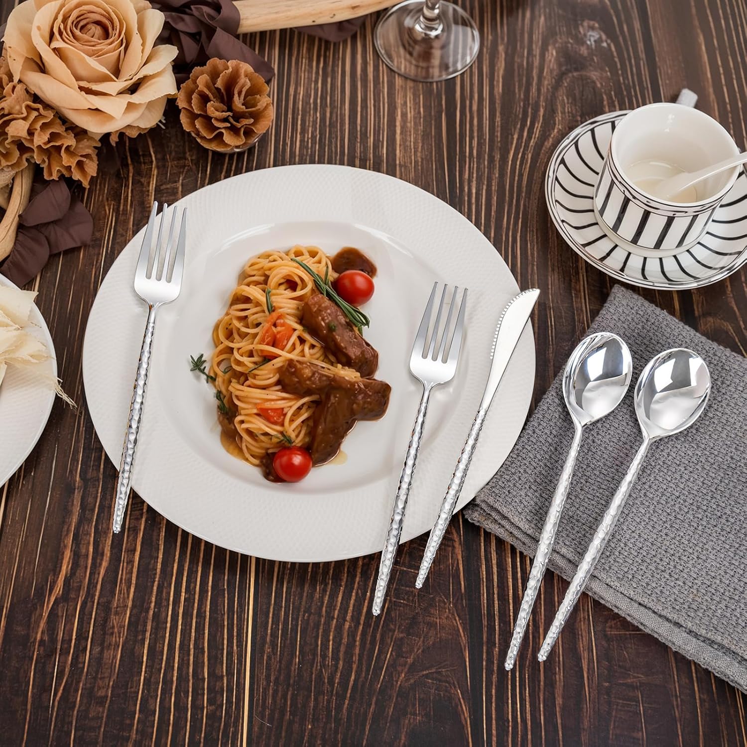 Rubtlamp 90Pcs Silver Plastic Silverware, Hammered Disposable Silverware,Silver Plastic Forks And Spoons, Fancy Plastic Cultery Include 30 Forks, 30 Knives And 30 Spoons for Party - Image 5