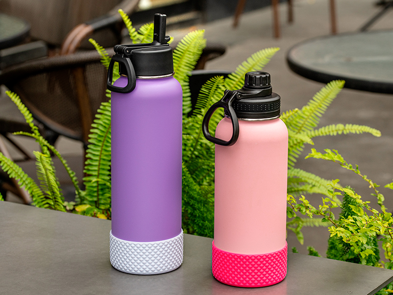 Amazon.com: Protective Silicone Sleeve Boot for 32-40oz Hydro Flask, BPA  Free Bottom Silicone Sleeve Cover Compatible with All Water Bottles with  Bottom Width of 3.56in : Sports & Outdoors