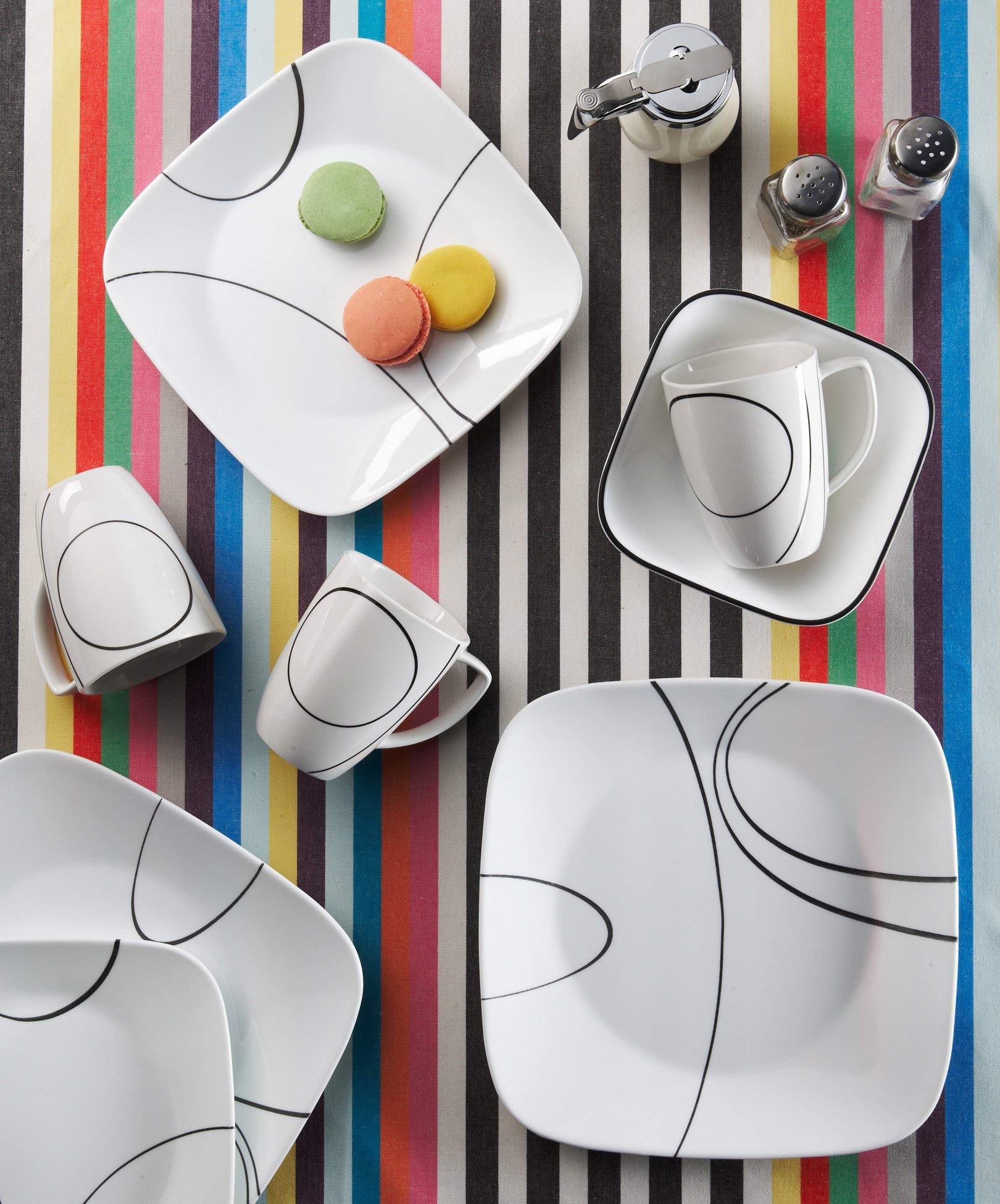 Corelle 18-delige serviesset, servies voor 6, lichtgewicht ronde borden en kommen, Vitrelle drielaags glas, spaanbestendig, magnetron- en vaatwasmachinebestendig, nautische strepen, blauw