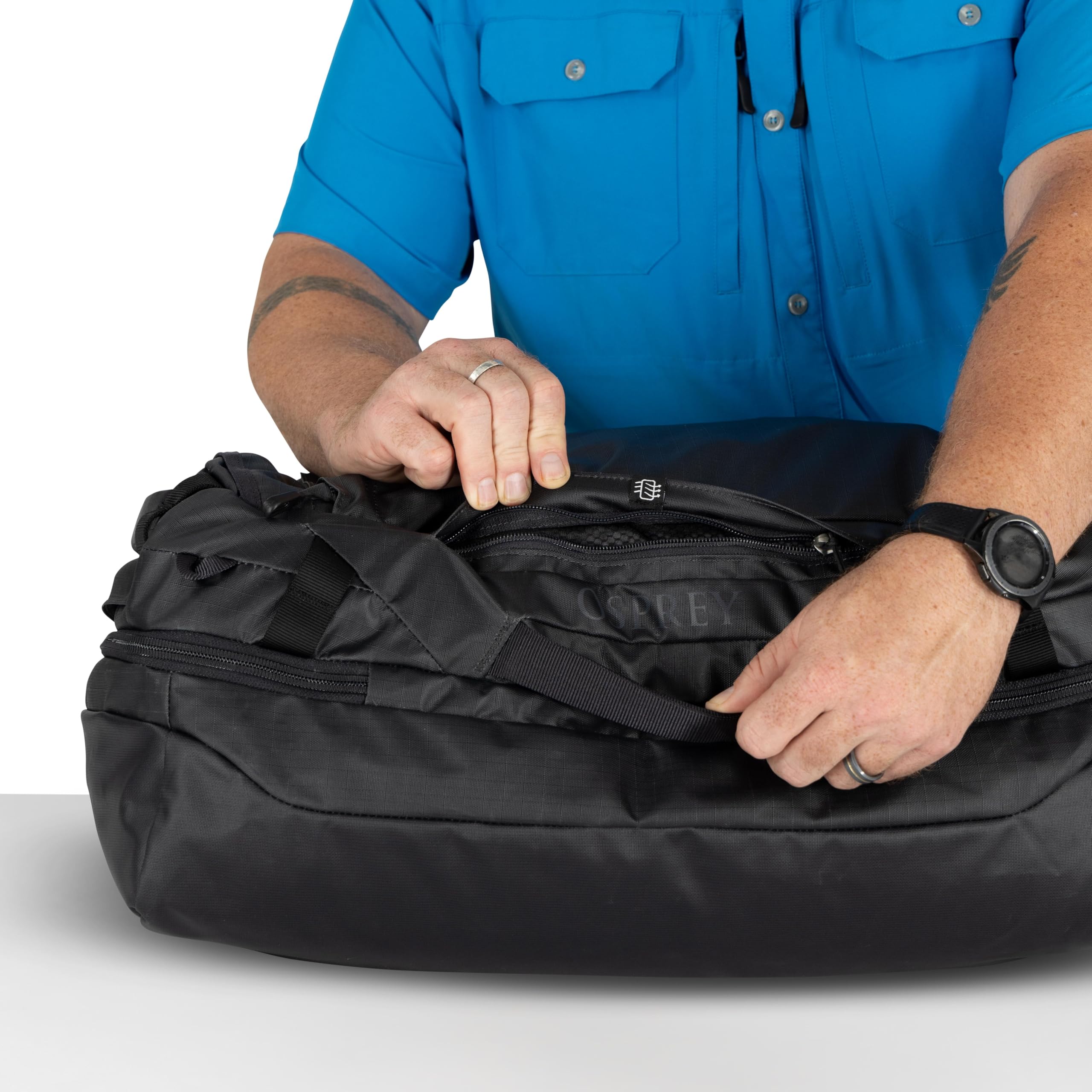 Osprey Transporter Squffel 44L - Trwała, Kwadratowa Dzielona Torba Podróżna, Raven Black