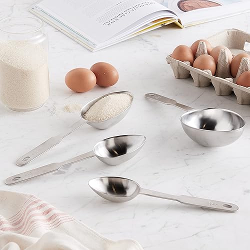 Miniatura 4 de Norpro Juego de 4 tazas medidoras de acero inoxidable en forma de cucharada, equivalentes métricos, plata, 10.5 x 3.5 x 2 pulgadas