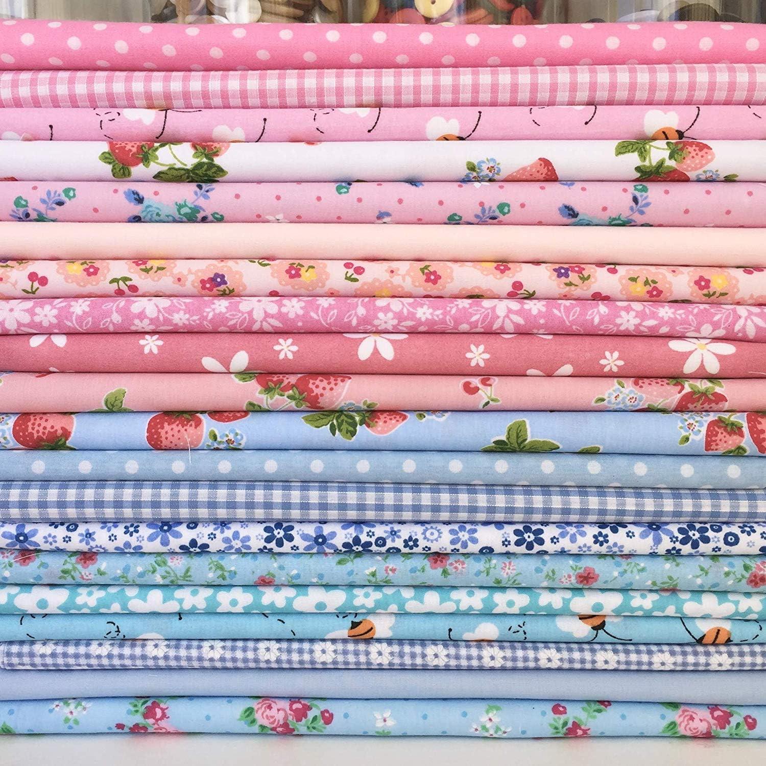 Fabric Penguin Quilting Fabric Squares - Polycotton Fabric for Patchwork, Quilt, Sewing, Art & Crafts- Colour-Fast Patterns Floral, Polka Dots, Pink, Blue - Machine Cut in The UK - 25x25cm, 20 Pieces