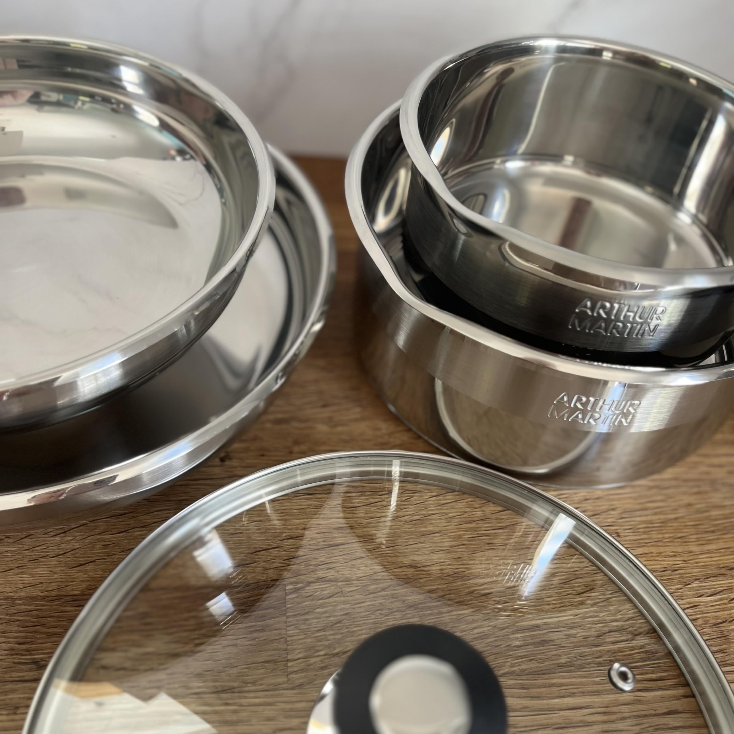 Arthur Martin - Batterie de Cuisine 10 Pièces en Inox avec Poêles et Casseroles, Tous Feux dont Induction, Couleur Noir