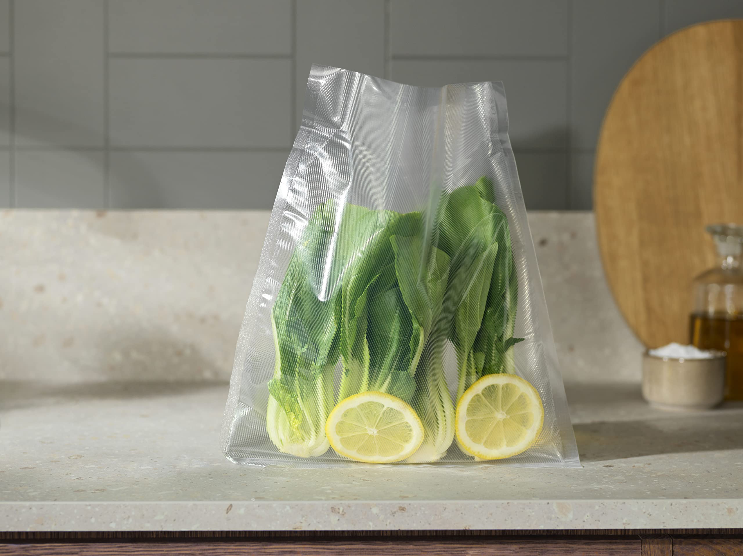 Electrolux 2x Rollen Plastiktüten für Vakuumverpackung, 28cmx6m, Modell EVSRR1, FDA-zugelassenes Material & BPA-frei, Für Eingebaute/freistehende Vakuum-Verpacker, Kochbar & Nützlich in Sous Weide