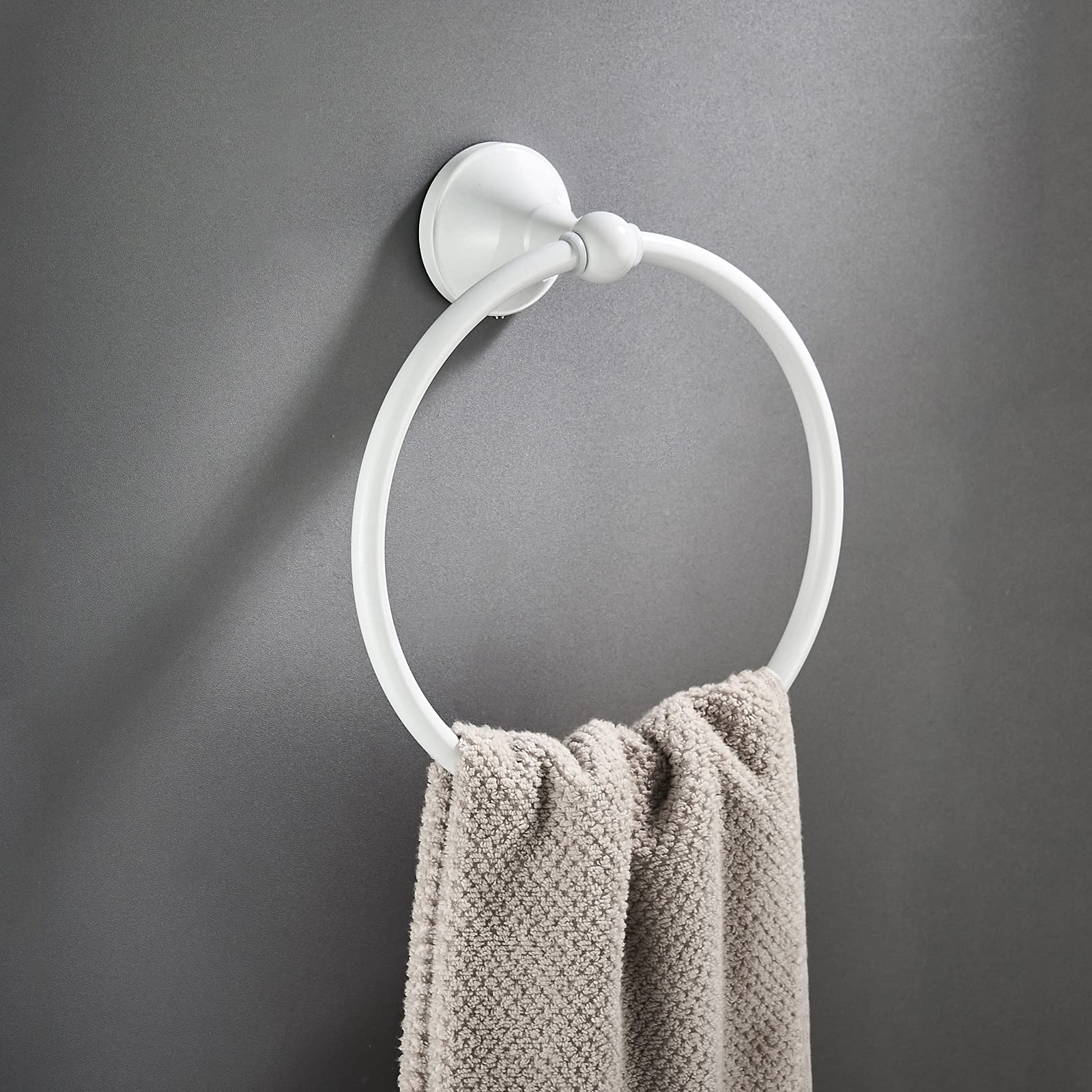 Soporte de Toalla Redondo, Anillo de Toalla Blanco, Toallero de Latón, Perforación Montada en la Pared Baño Cocina Ducha Habitación Elegante y Moderno