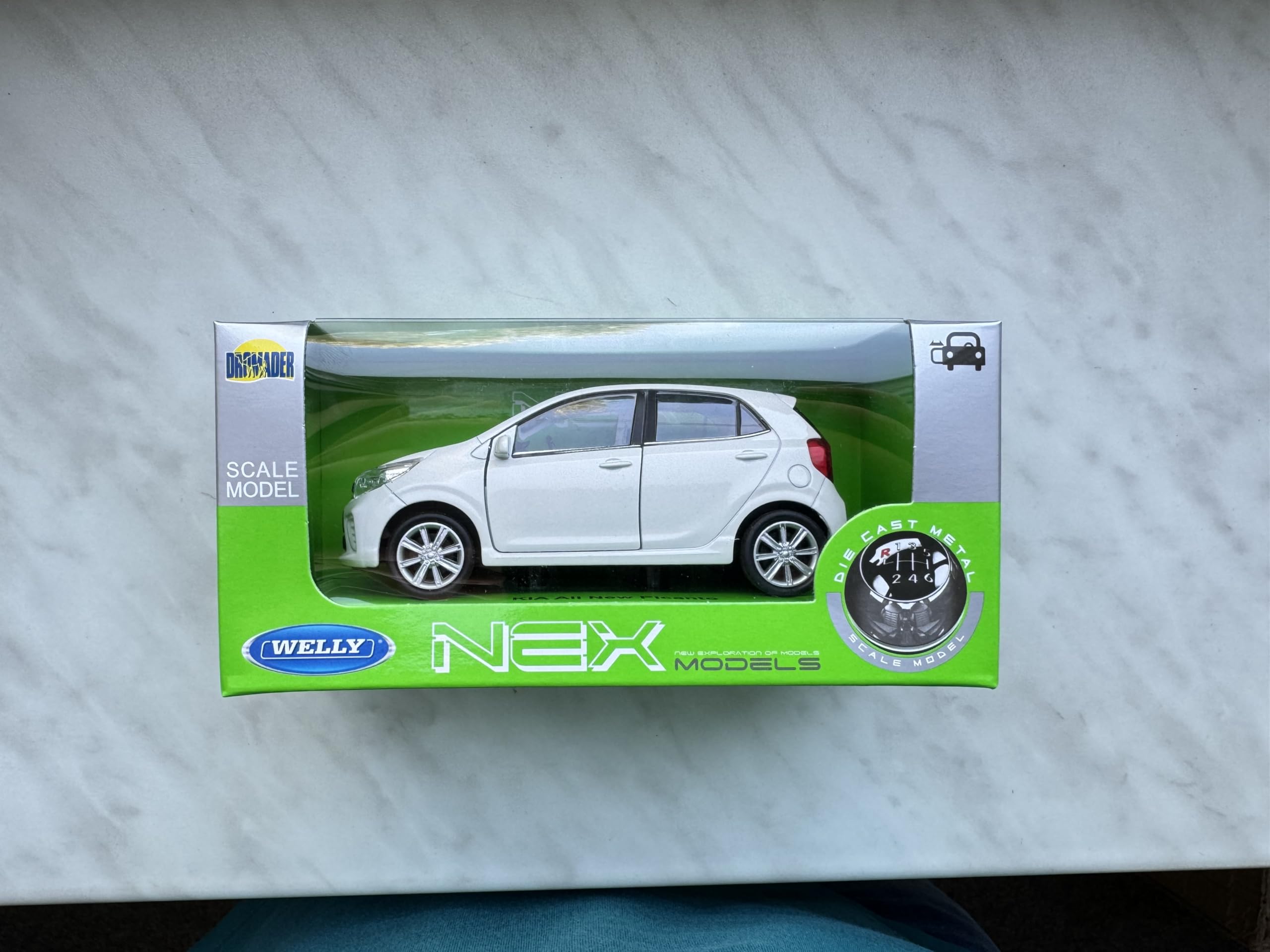 Welly K*I*A Picanto JA 5 Porte Bianco Dal 2017 1/34-1/39 Metal Model Auto Die Cast Nuovo in scatola