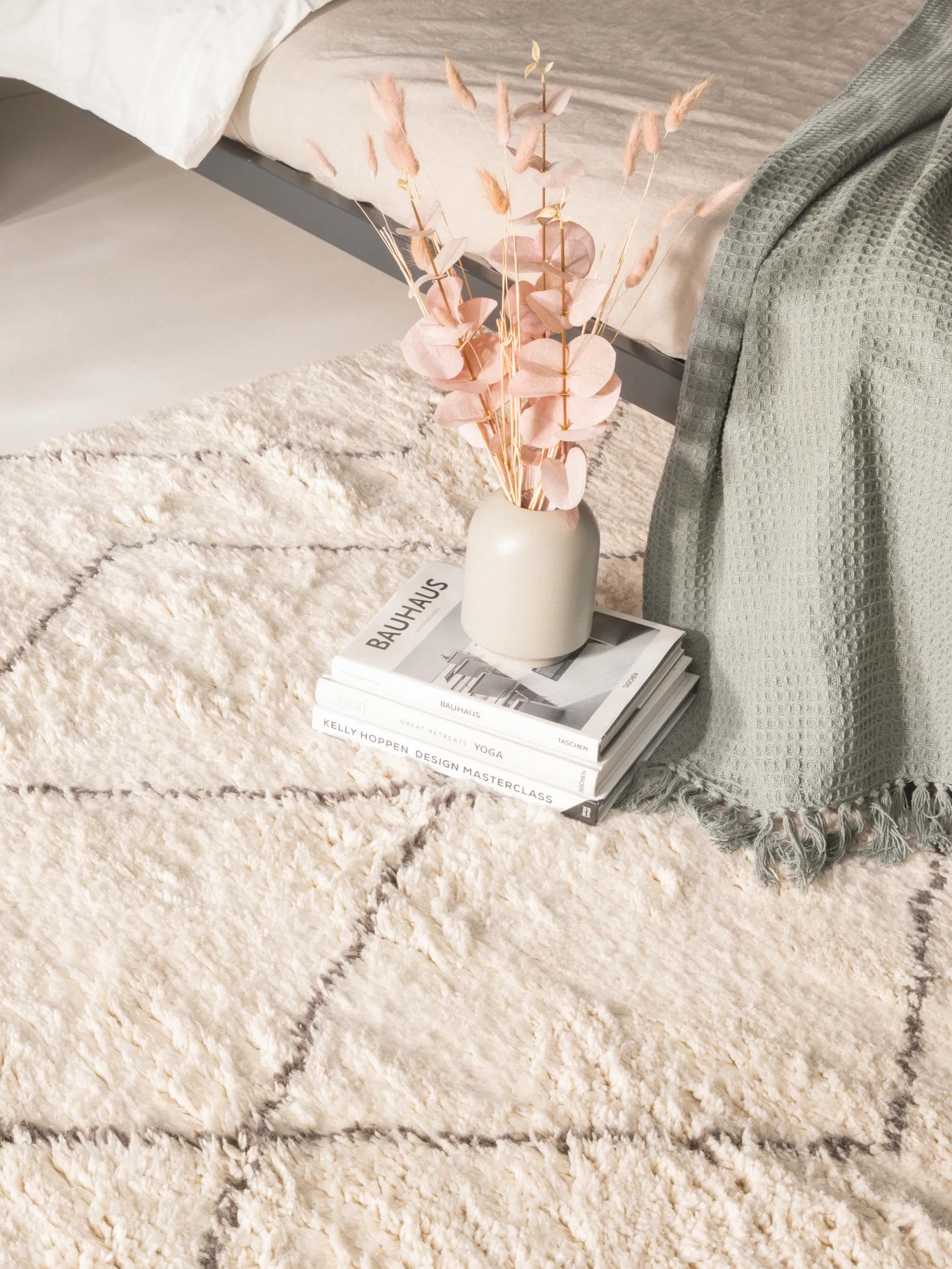 benuta Finest Handgeknüpfter Wollteppich Beppo - Beige 200x300 cm - 100% Wolle handgeknüpft - Rechteckig & im Style: Berber, Geometrisch, Traditionell, Hygge & Cozy, Minimalistisch, Natural