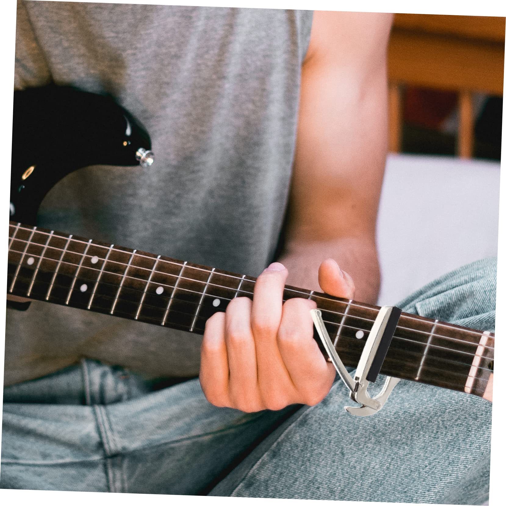 4 Piezas Capo de Guitarra Portátil de Metal y Goma Clip de Afinación para Guitarra Folk Creativo y Duradero Mano para Varias