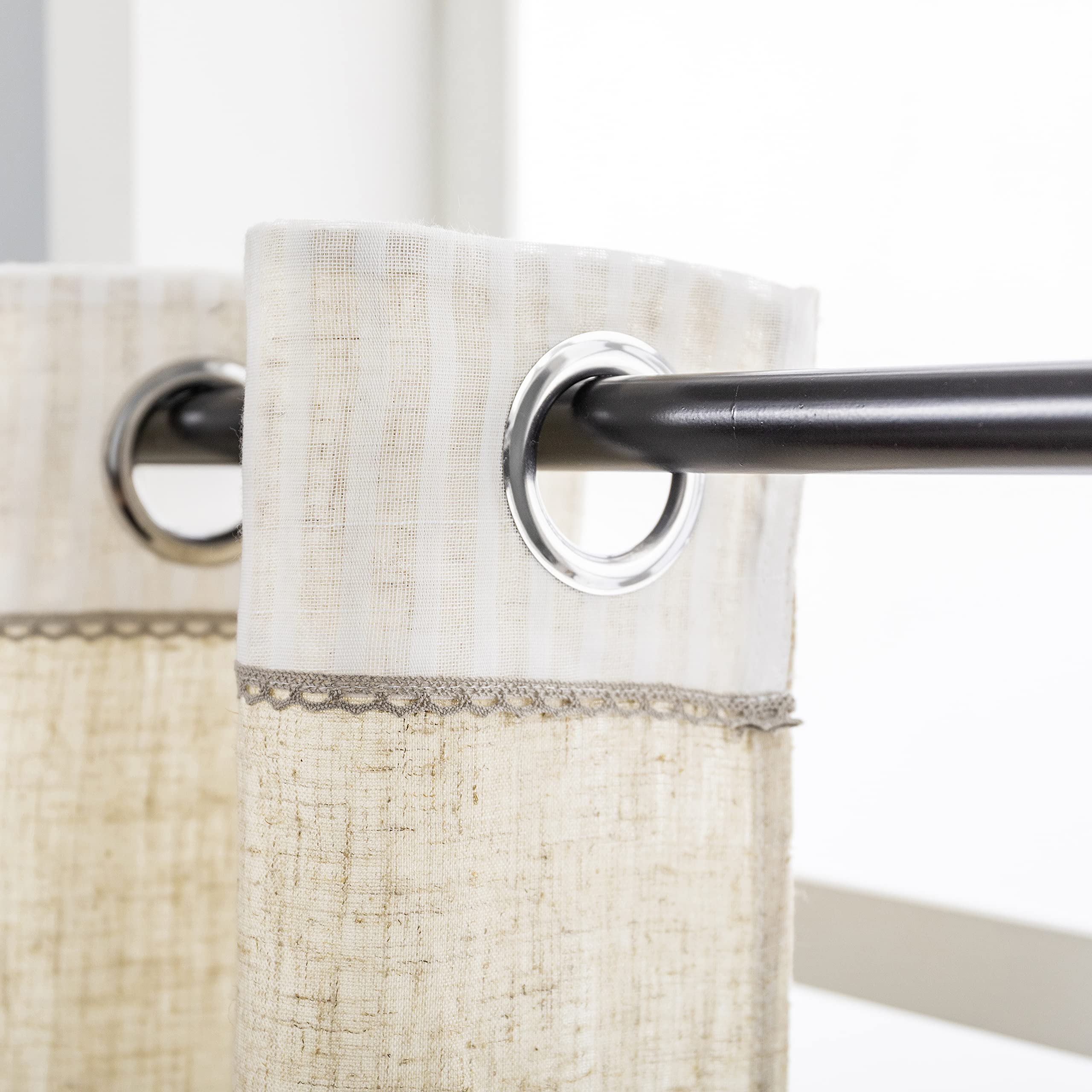 Lot de 2 rideaux blancs semi-transparents à rayures et ourlet supérieur beige, avec broderie florale, mélange de lin, style shabby chic, 2 panneaux avec œillets (beige, 140 x 280 cm)