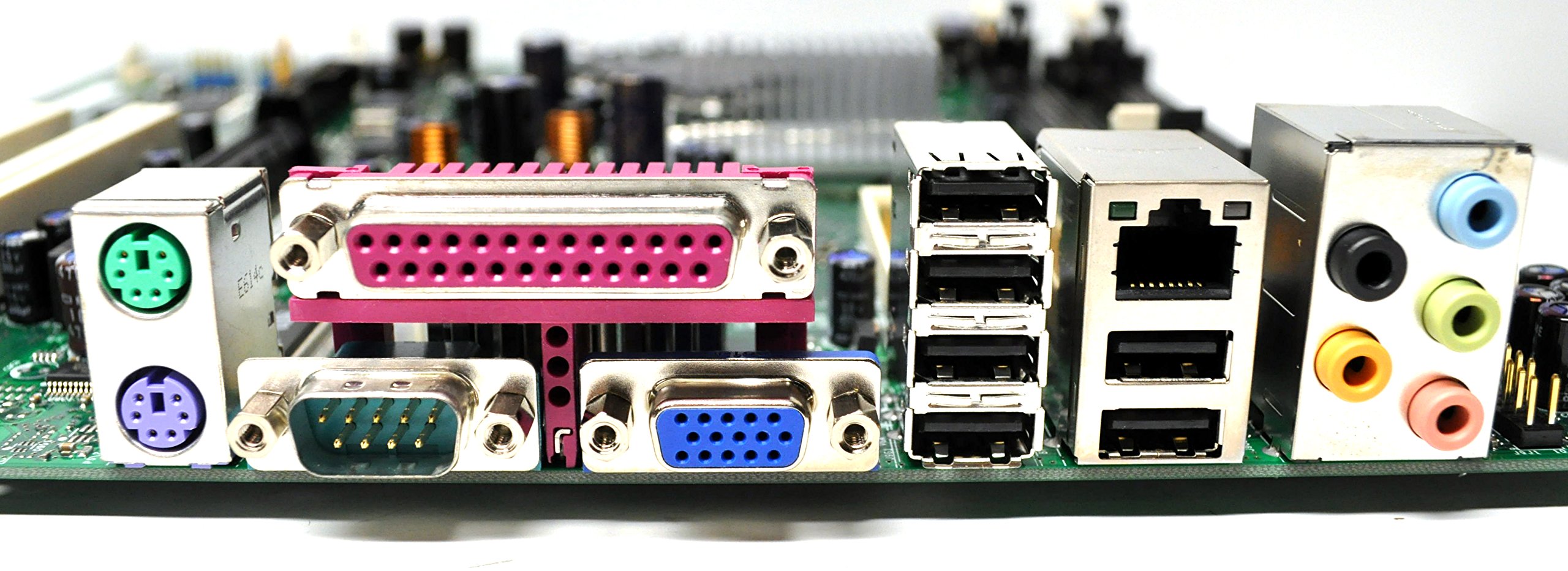 Intel D945GCZL Classic Series Desktop Board with Intel 945G Express Chipset for LGA775 Intel Processors (MicroBTX)