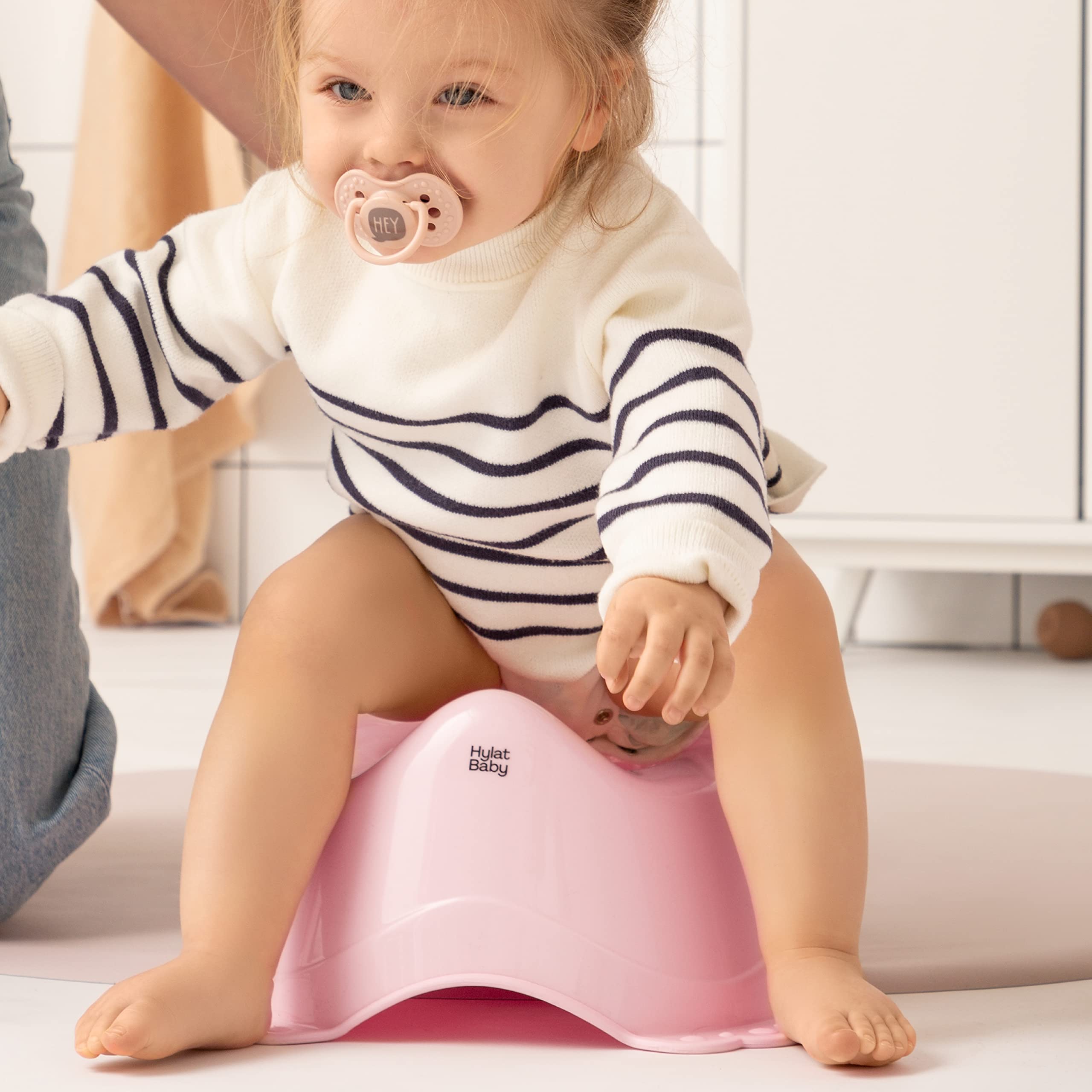 Hylat Baby 3in1 Töpfchen-Set für Kinder - Toilettensitz, Tritthocker & Töpfchen - Kindertoilette fürs WC-Training - Sicher & Komfortabel Farbe - Rosa, Motiv - Friends