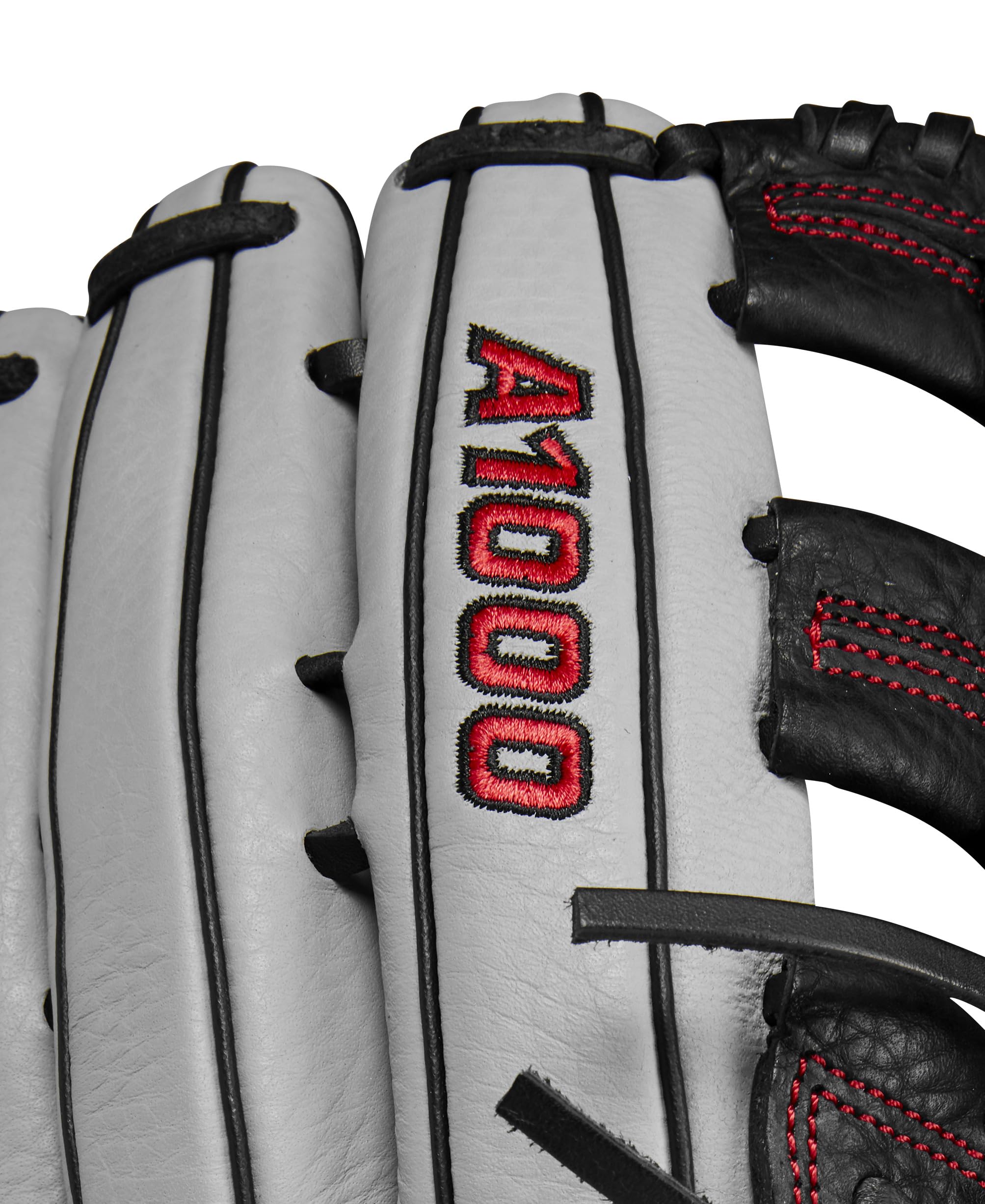 Wilson 2024 A1000 Outfield Baseball Gloves - 12,25" e 12,5"