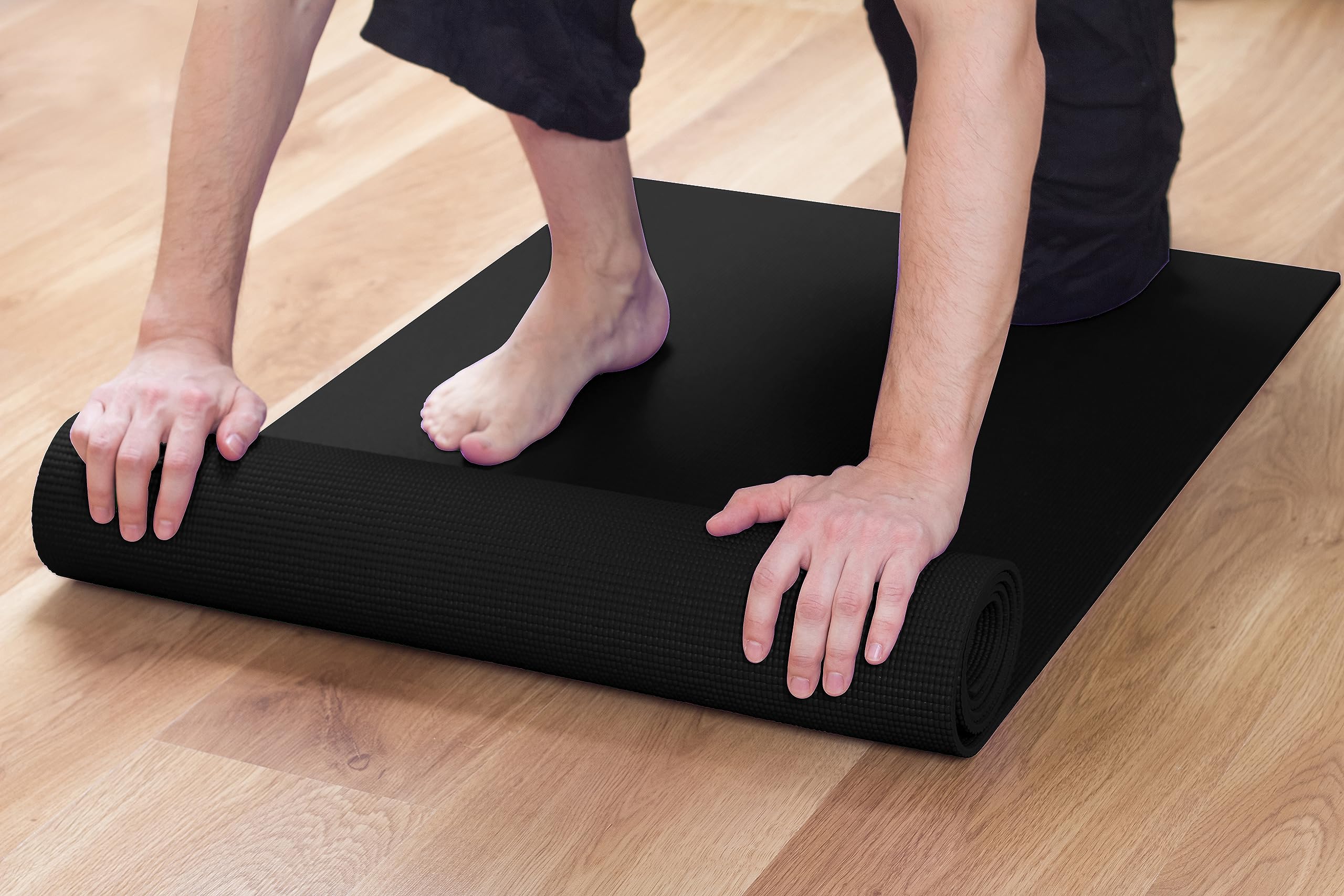 Tappetino Yoga Fitness Ginnastica Tappeto Palestra Antiscivolo Arrotolabile 61 x 173 Cm Pilates Workout - Nero