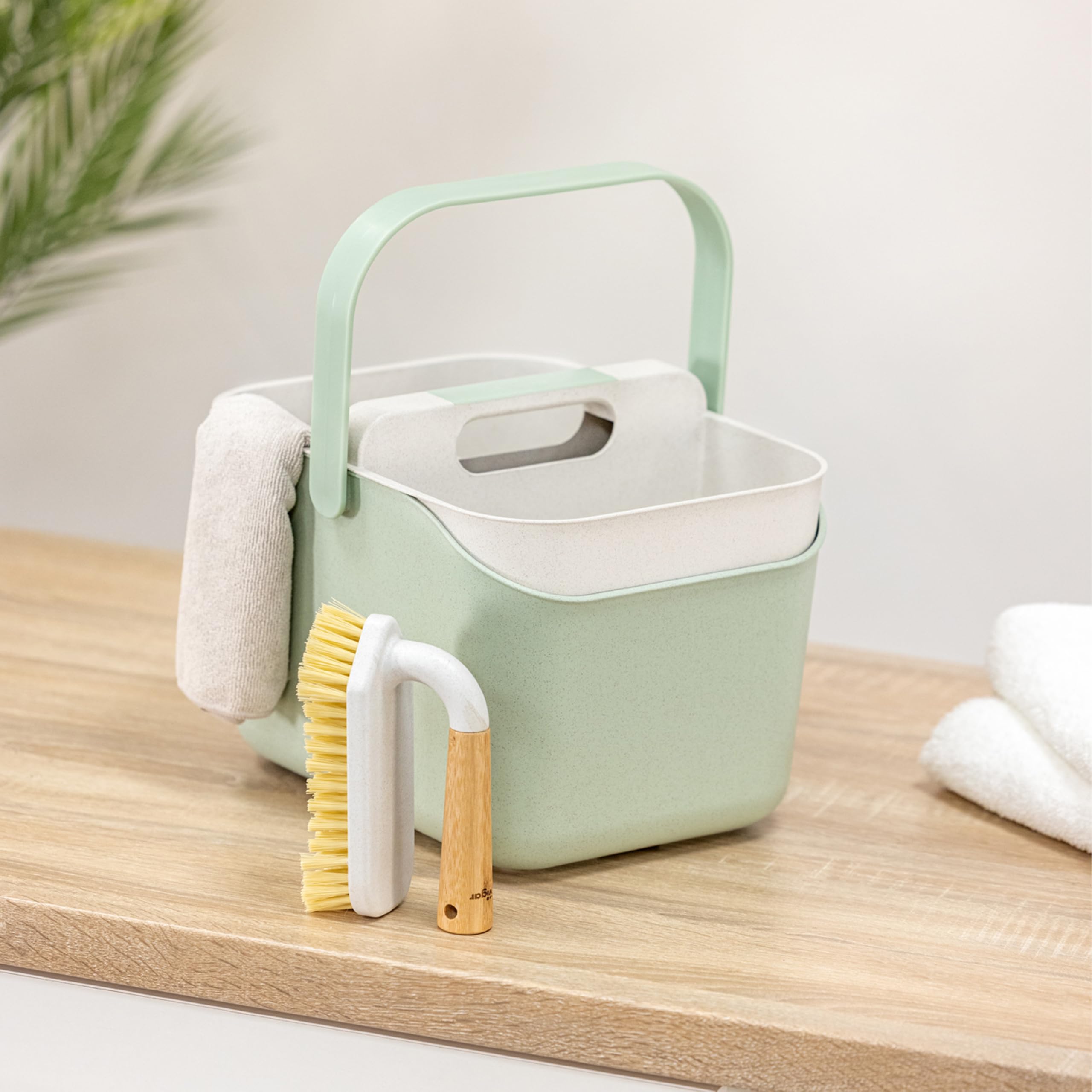 Vigar - Zestaw Caddy i wiadro do czyszczenia - dwa w jednym - 31 x 24 x 23 cm - Model Zeroline - Lekka kostka 8 L - z 3 przegródkami - Transport środków czyszczących