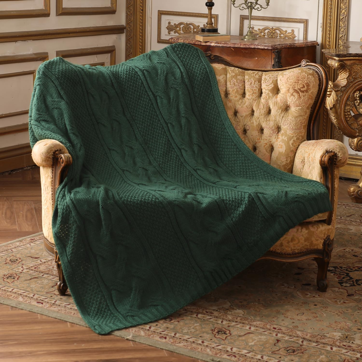 Amélie Home Cable Knit Throw Blanket, Soft Cozy Lightweight Chunky Knit Throw Blanket, Farmhouse Throw Blanket for Couch Sofa Bedroom, 50" x 60", Green