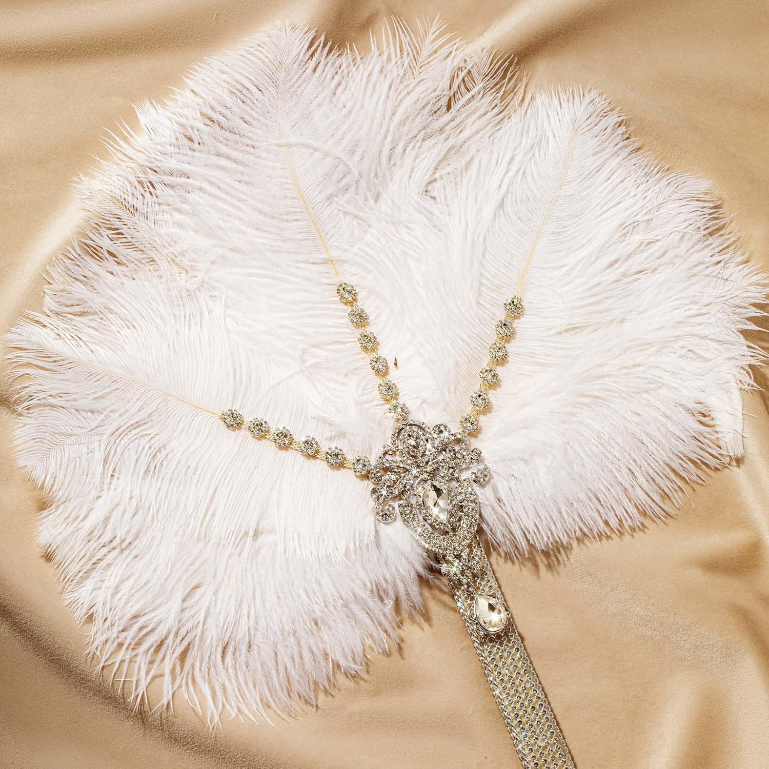 BABEYOND Vintage Bridal Feather Bouquet 1920s Ostrich Feather Fan Crystal Bridesmaid Bouquet 20s Gatsby Wedding Bouquet Flapper Accessories (White & Crystal Handle)