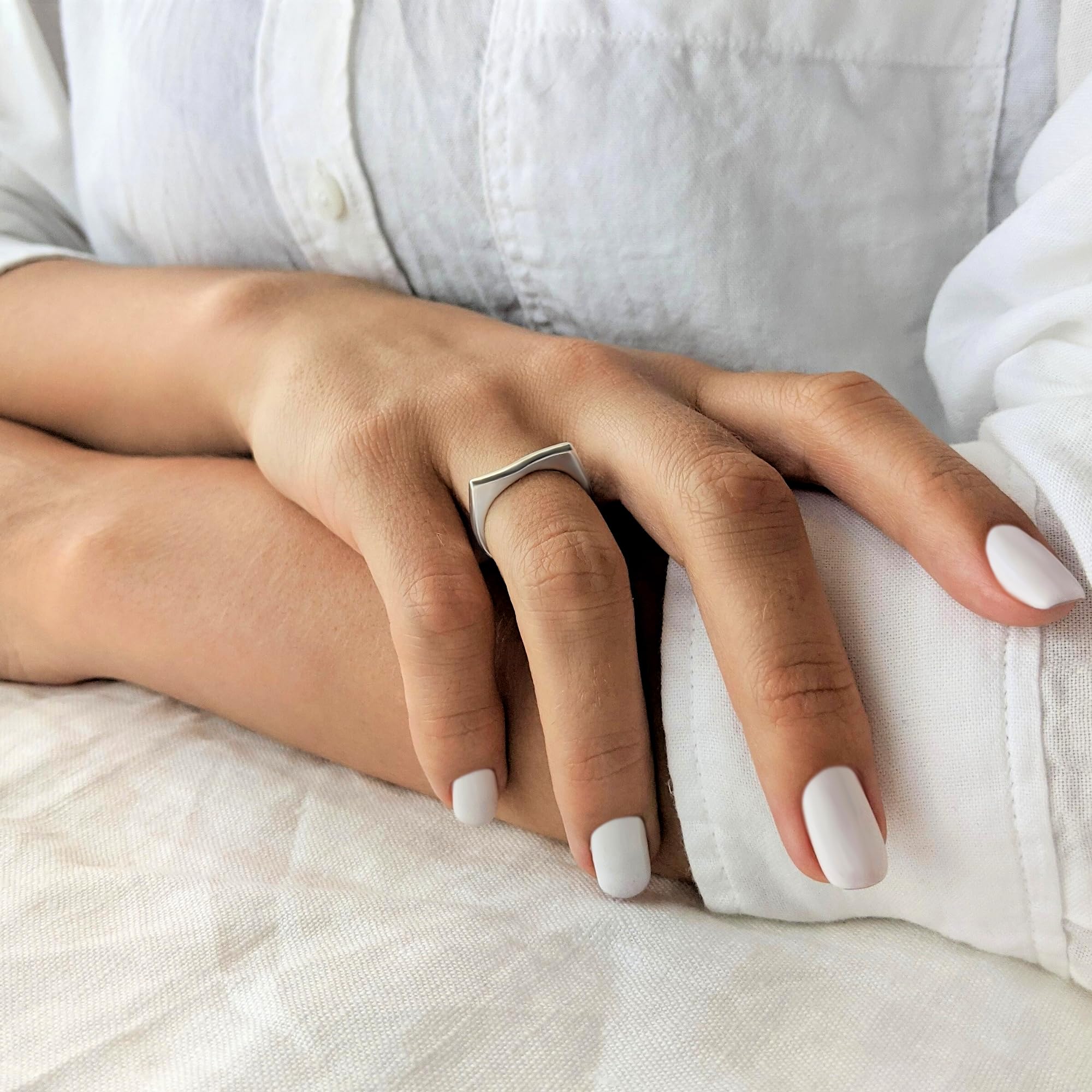 Silverly Anillo Plata 925 Parte Superior Plana Mujer | Anillo Barra Rectangular Ondulada Ajustable Plata de Ley | Anillos Abiertos Banda Fina Modernos | Joyería Clásica Sencilla | Elegante