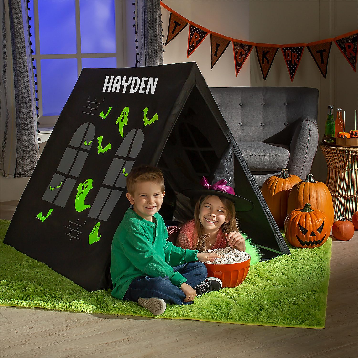 Fun Express Personalized Glow-in-The-Dark Halloween Haunted House Sleepover Tent
