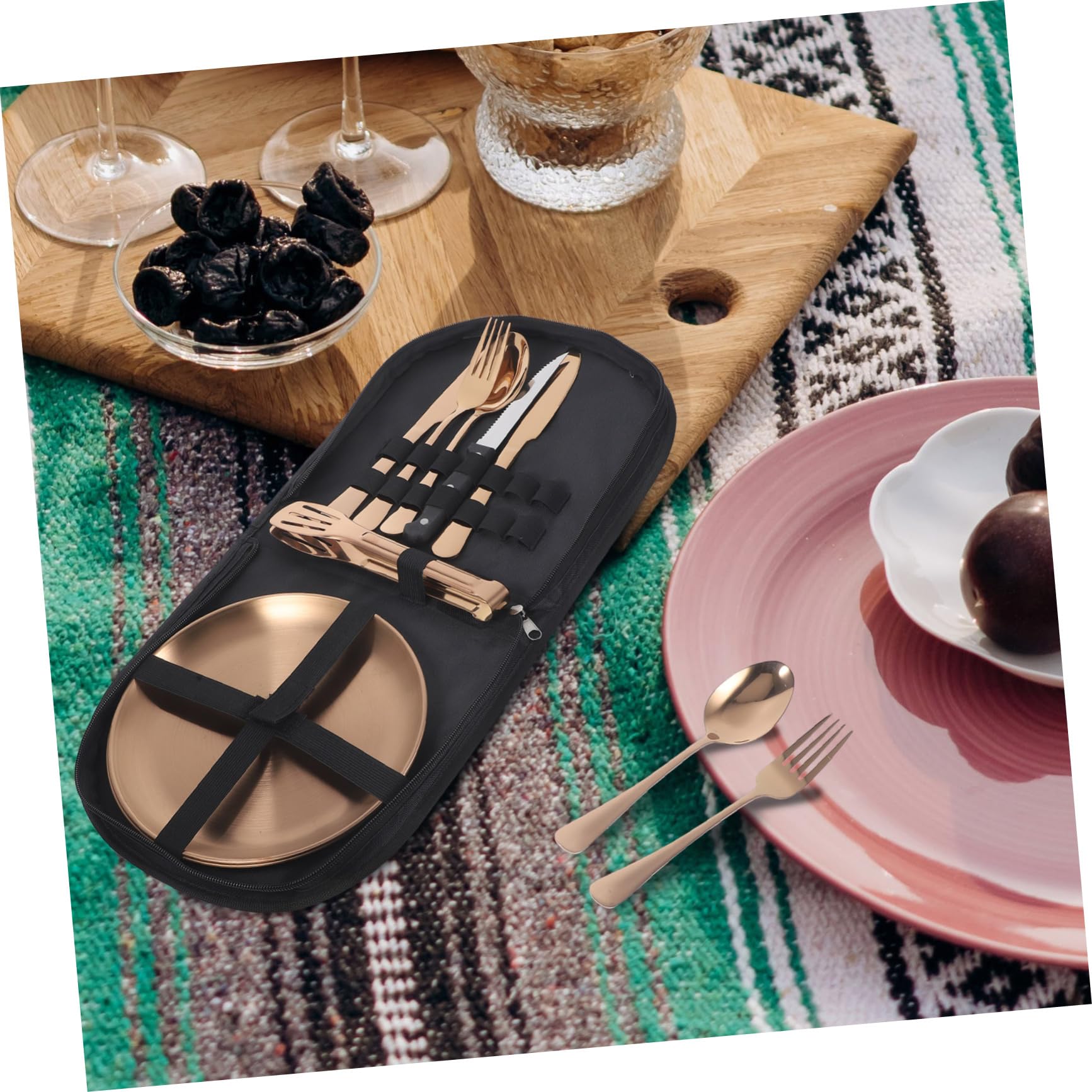 MAGICLULU Edelstahl Campinggeschirr mit Klappbesteck aus Metall Servierlöffel und Gabeln für Outdoor-use Tragbares Essgeschirr für Picknicks und Reisen