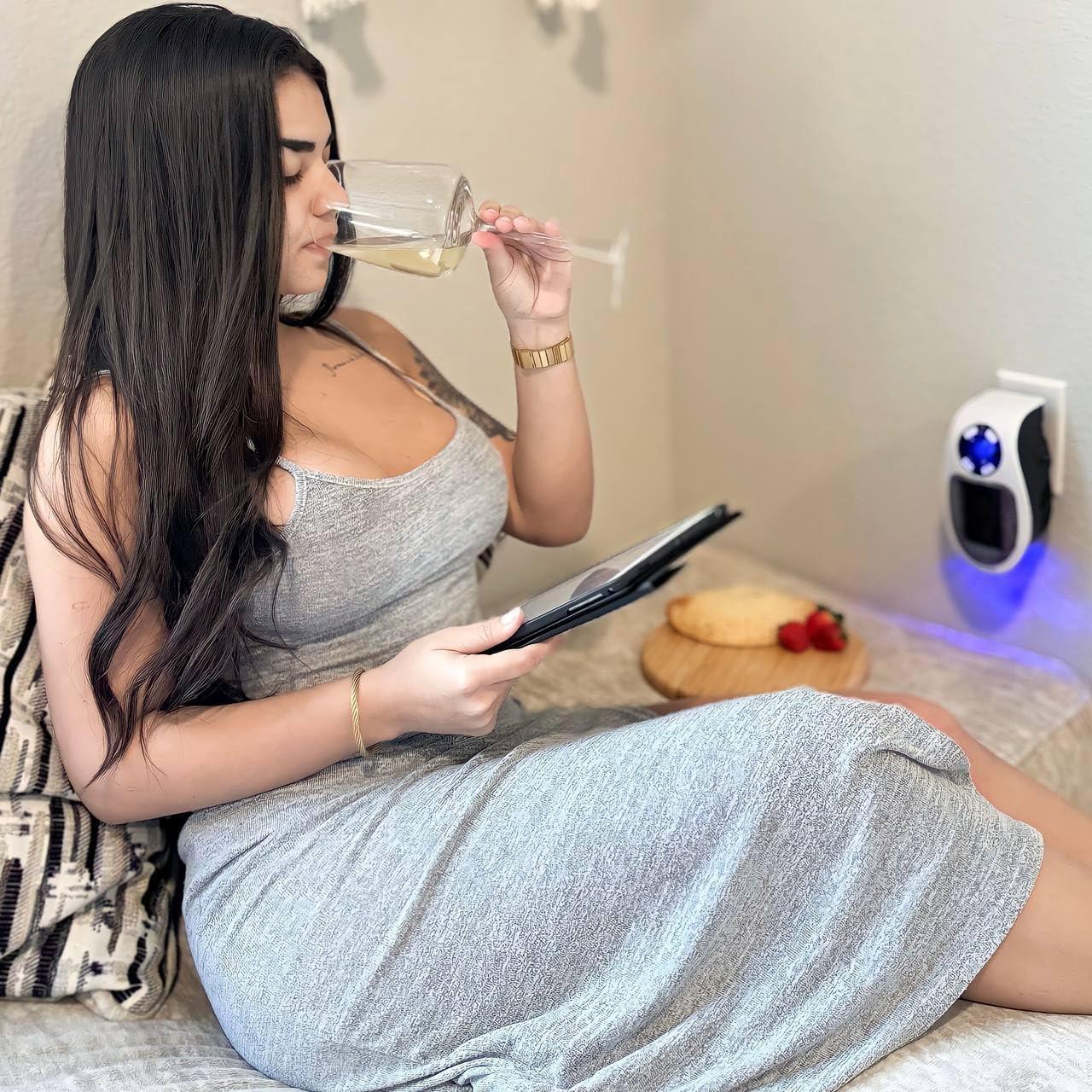 Vital Heater for Indoor Use Small Plug In Vital Heat Portable Electric Space Heaters of Indoor Use with LED Display Energy Efficient 400W Wall Outlet Adjustable Thermostat, Timer, Safe