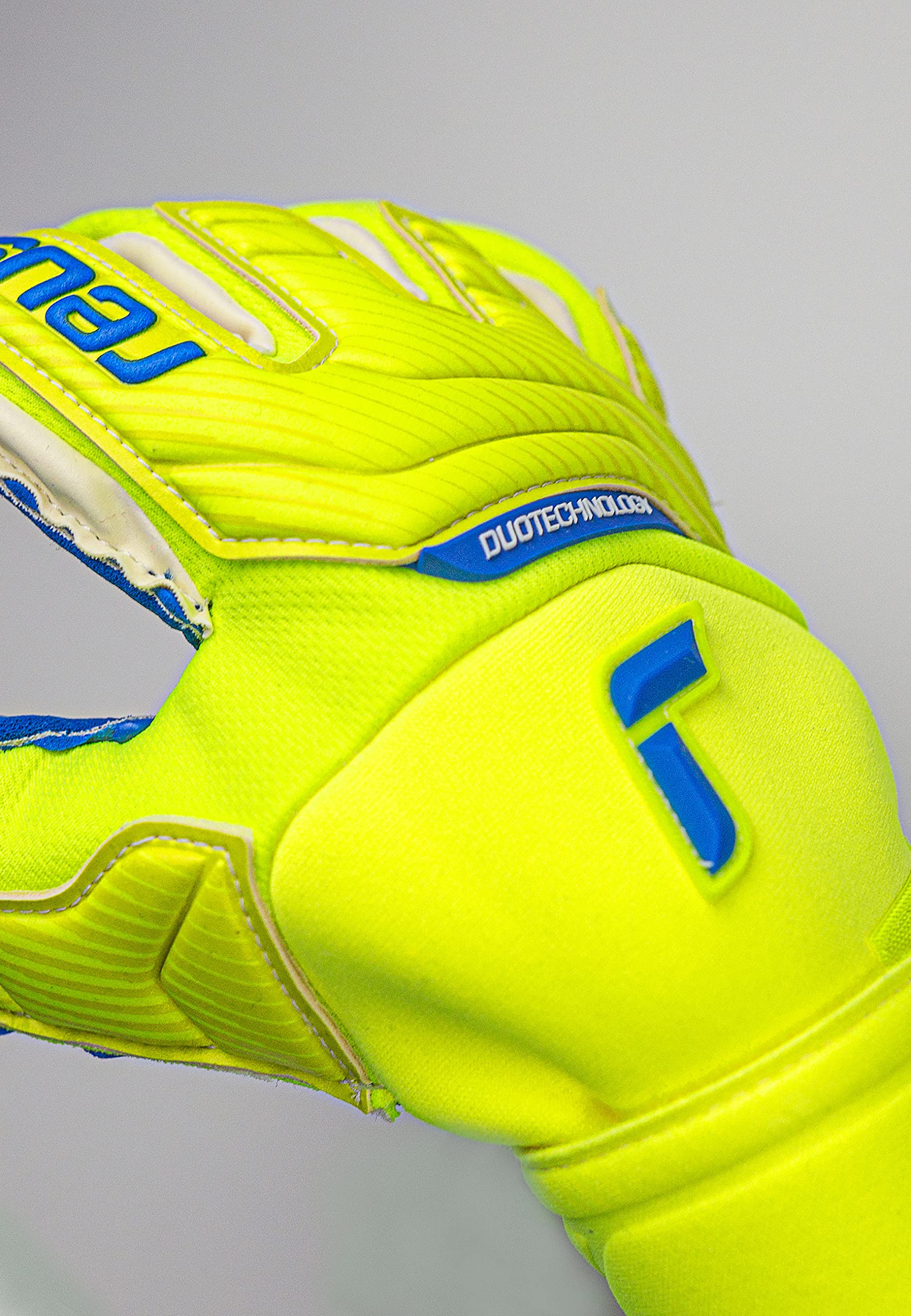 Reusch Attrakt Guanti da Portiere Unisex con Cucitura Interna E Rivestimento Grip Duo, Adatti per Tutte Le Superfici del Campo da Gioco, Calcio per Adulti Uomo