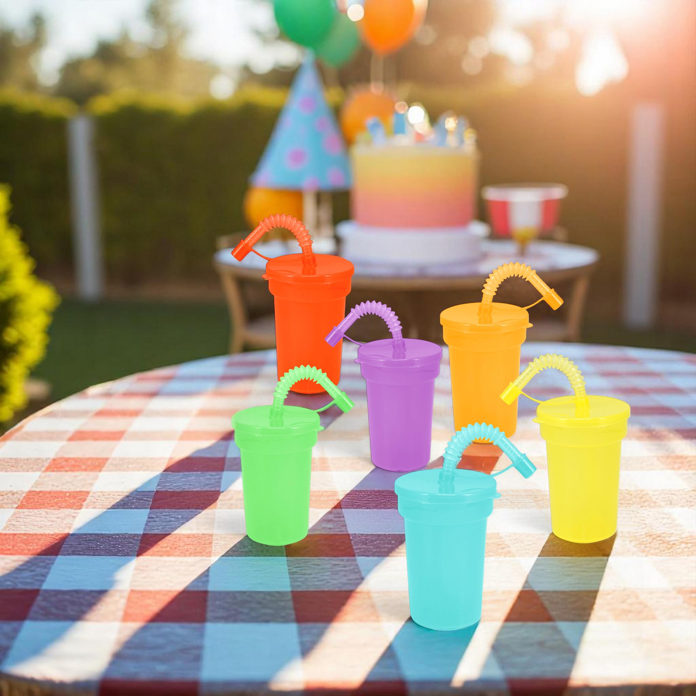 Lot de 6 gobelets réutilisables en plastique pour enfants - Colorés - Avec couvercle et paille - 380 ml - Avec paille flexible refermable - Gobelets en plastique réutilisables pour l'été et le jardin