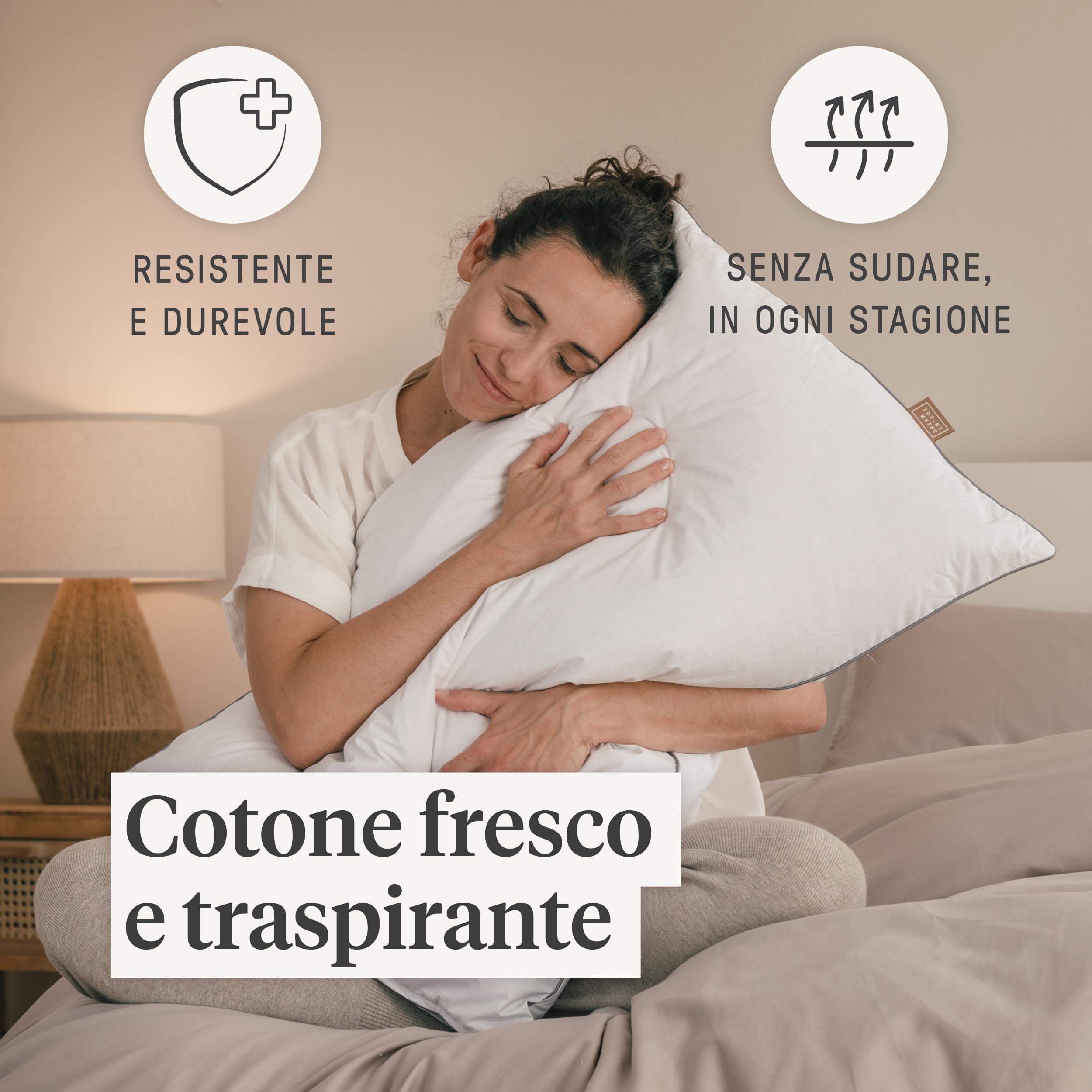 DREAMIN*101 - Cuscino Memory Foam Traforato 40x70 Extra Traspirante Ergonomico Alto 12cm + Federa Cuscino 50x80 Imbottita in 100% Piumino Naturale con Zip, Guanciale + Copricuscino Letto Made in Italy