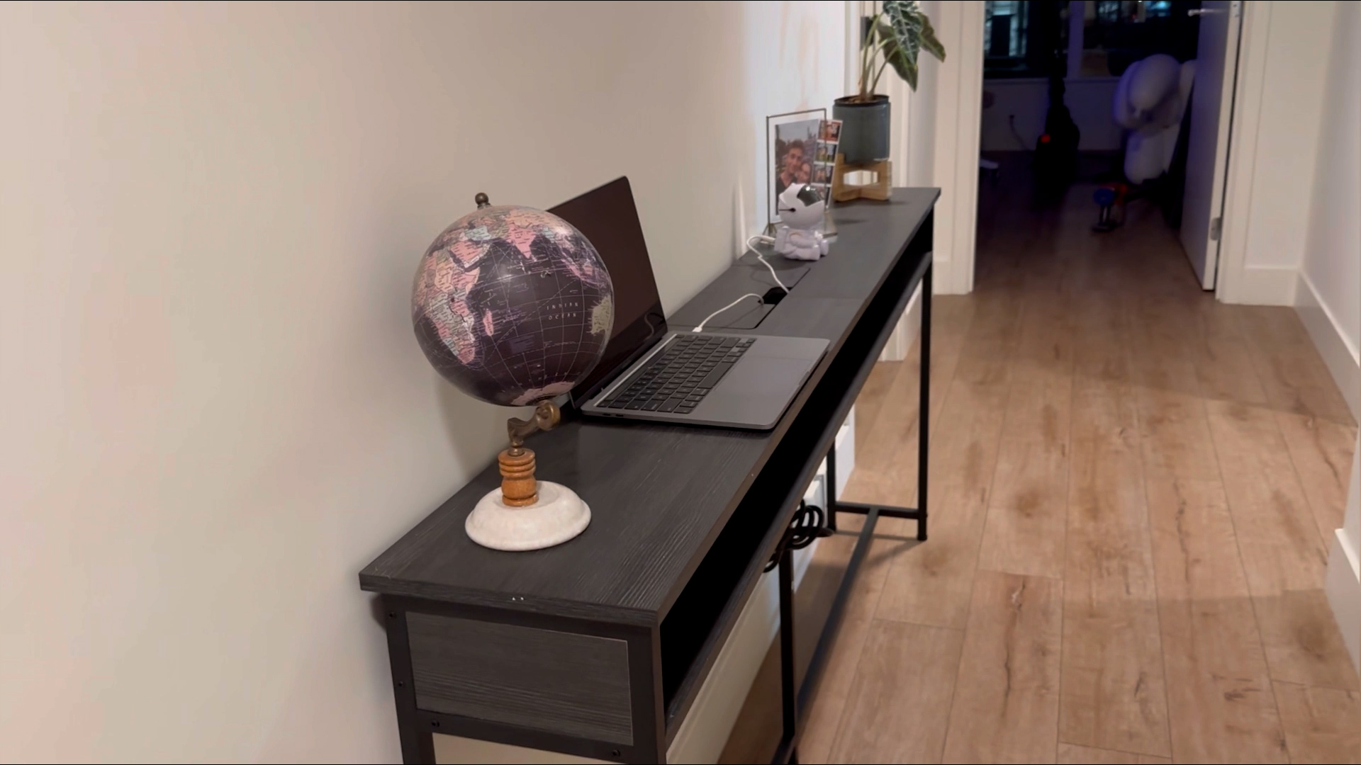 Amazon.com: VASAGLE 70.9-Inch Console Table with Outlet and
