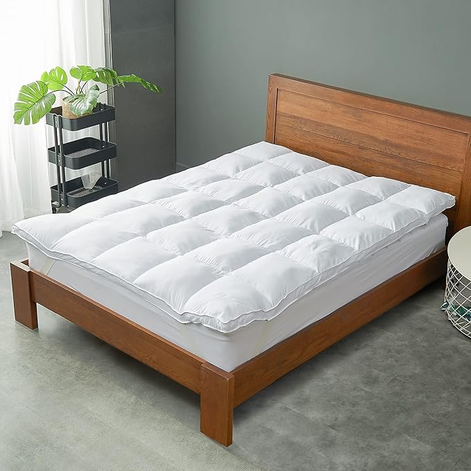 Cheer Collection Thick Mattress Topper Ultra Luxurious