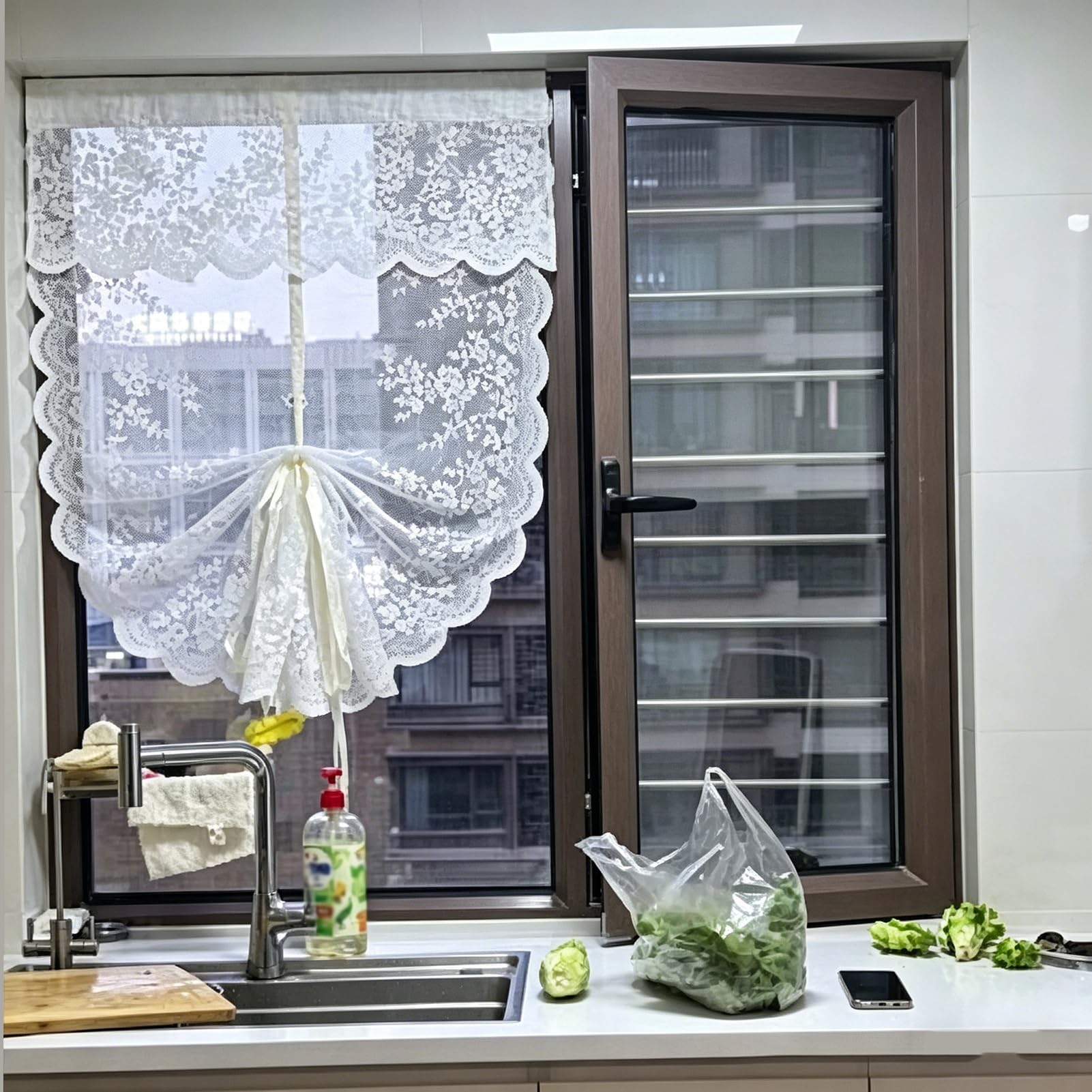 2 Pièces Français Rideaux de Ballon À Nouer, Rideaux Élégants Brodés À Fleurs Filtrant la Lumière AVCE Bords Festonnés et Passe-Tringle pour Cuisine(WxH70x240cm/27x94inch)