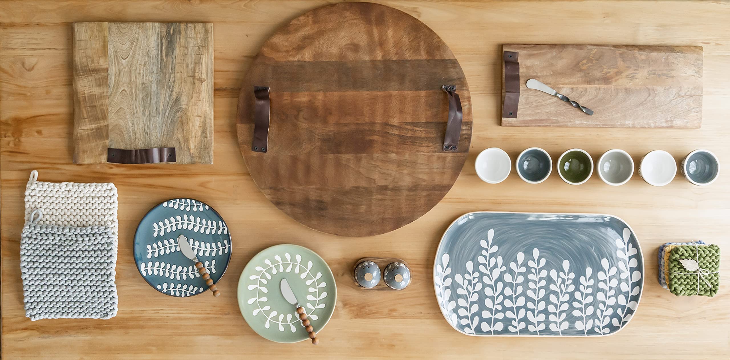 Mud Pie Blue Painted Leaf Platter, 10.5" x 17.5"