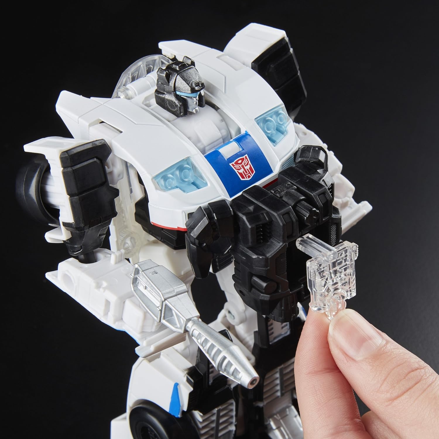 Transformers: Generations Power of the Primes Deluxe Class Autobot Jazz